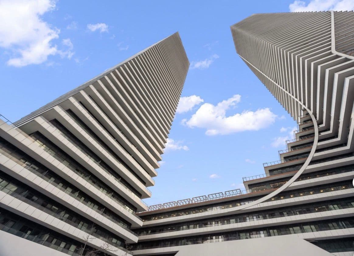 20 Shore Breeze Drive 4804, Toronto W06, ON M8V 0C7