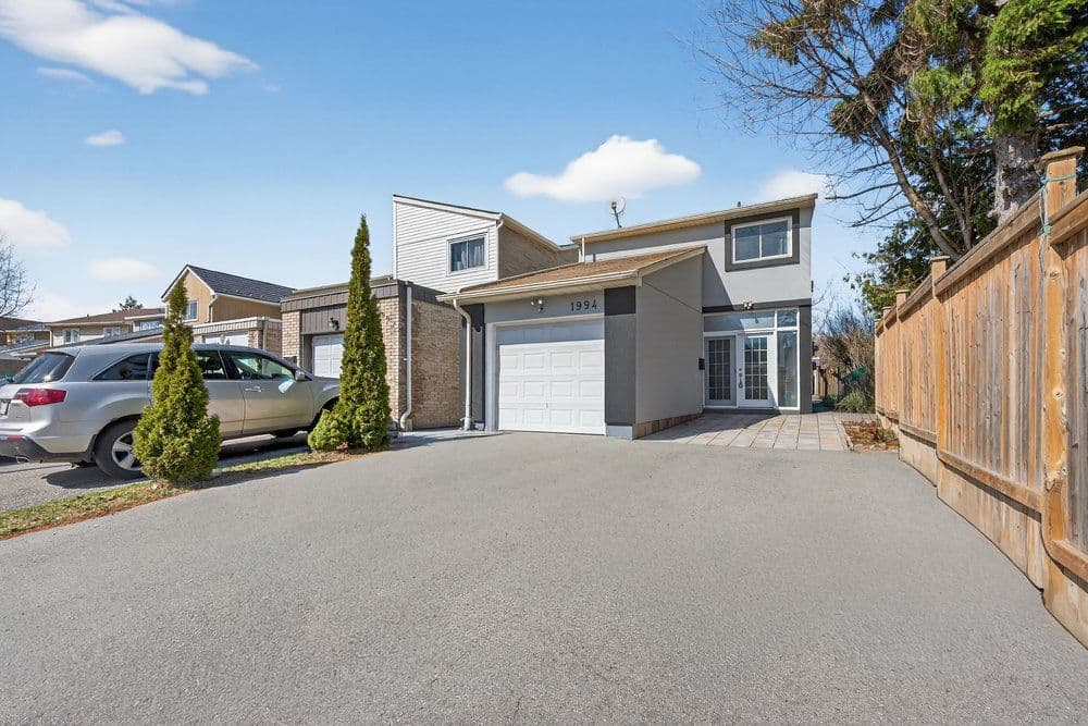 1994 Faylee Crescent, Pickering, ON L1V 2V6