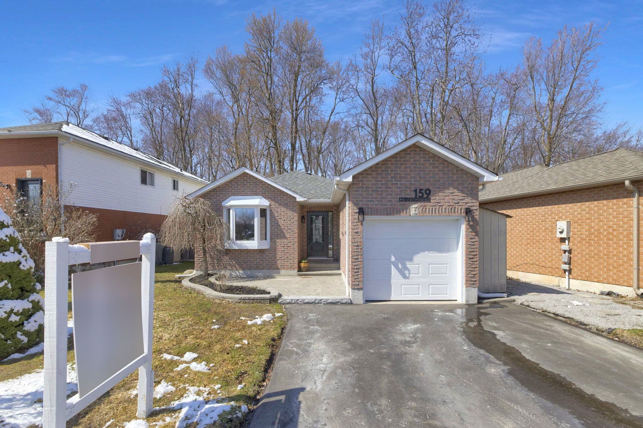 159 Sandringham Drive, Clarington, ON L1E 2G6