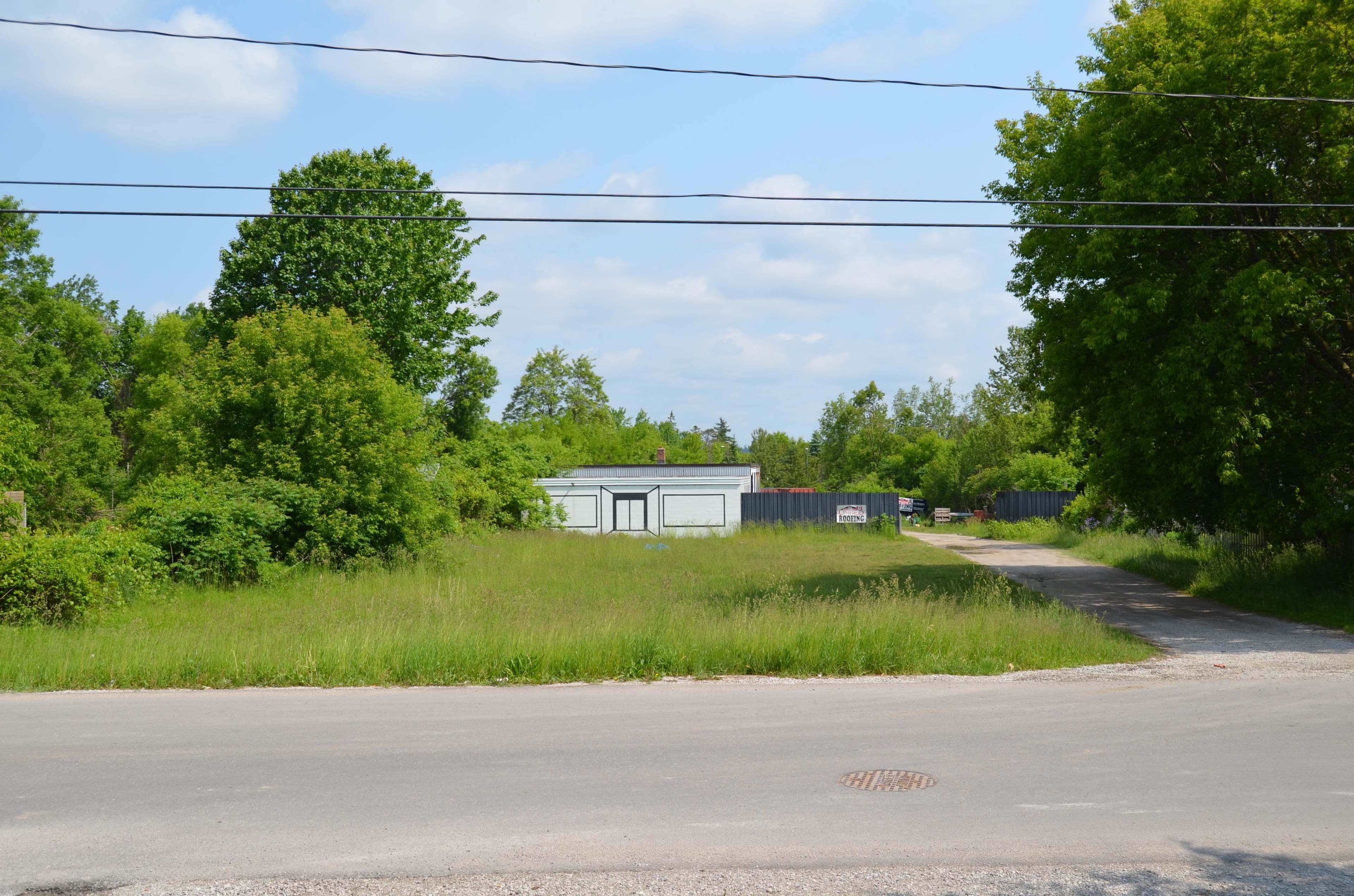 206 Foster Drive, Barrie, ON L4N 3X8