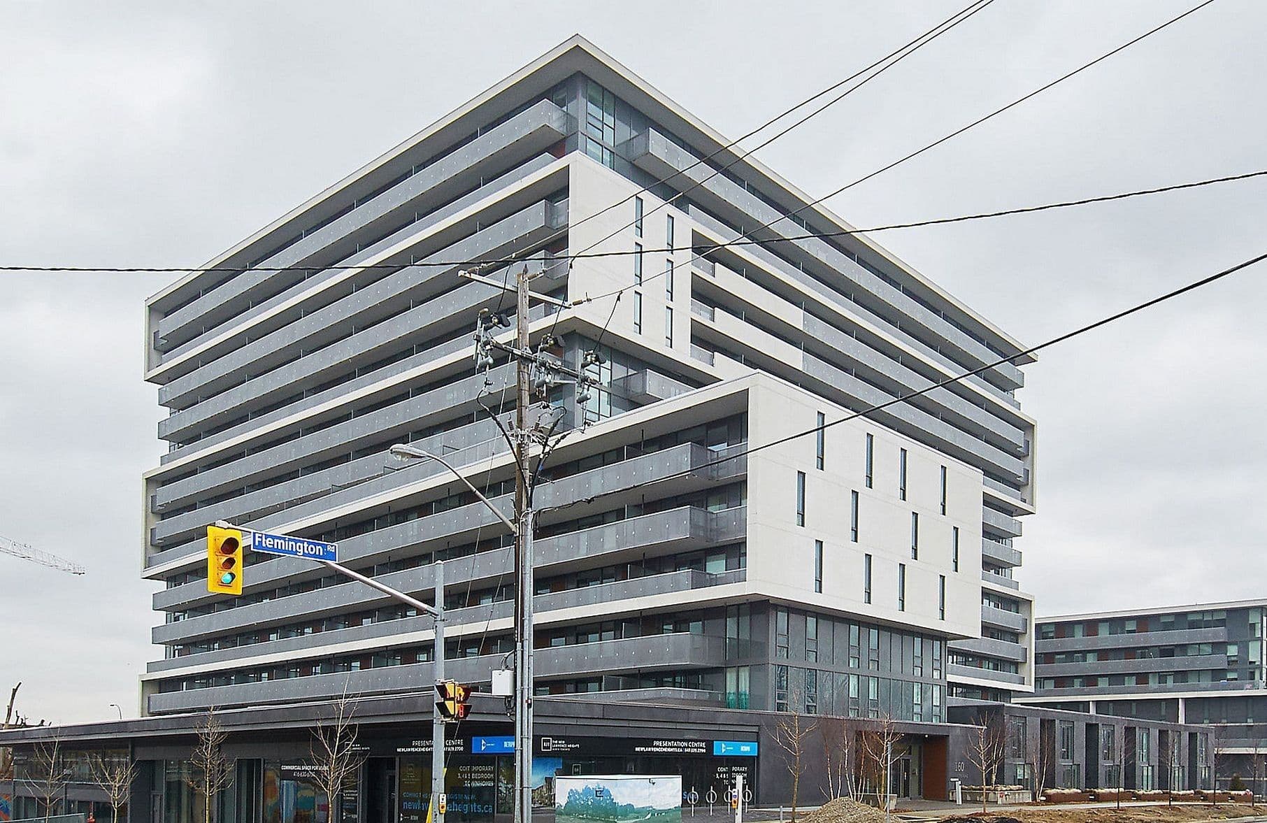 160 Flemington Road 611, Toronto W04, ON M6A 2N7