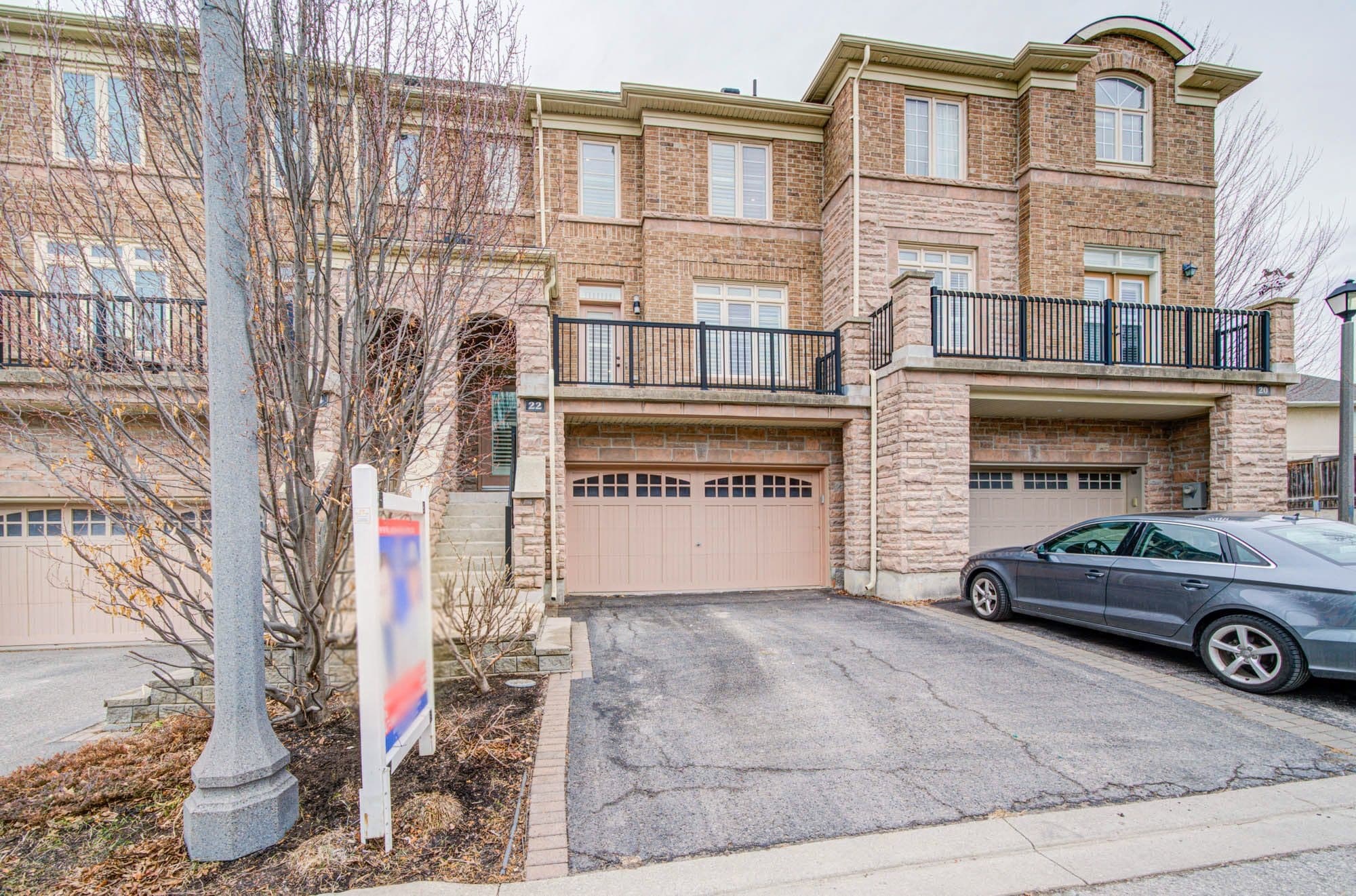 22 Kylemore Way, Markham, ON L6C 0J9