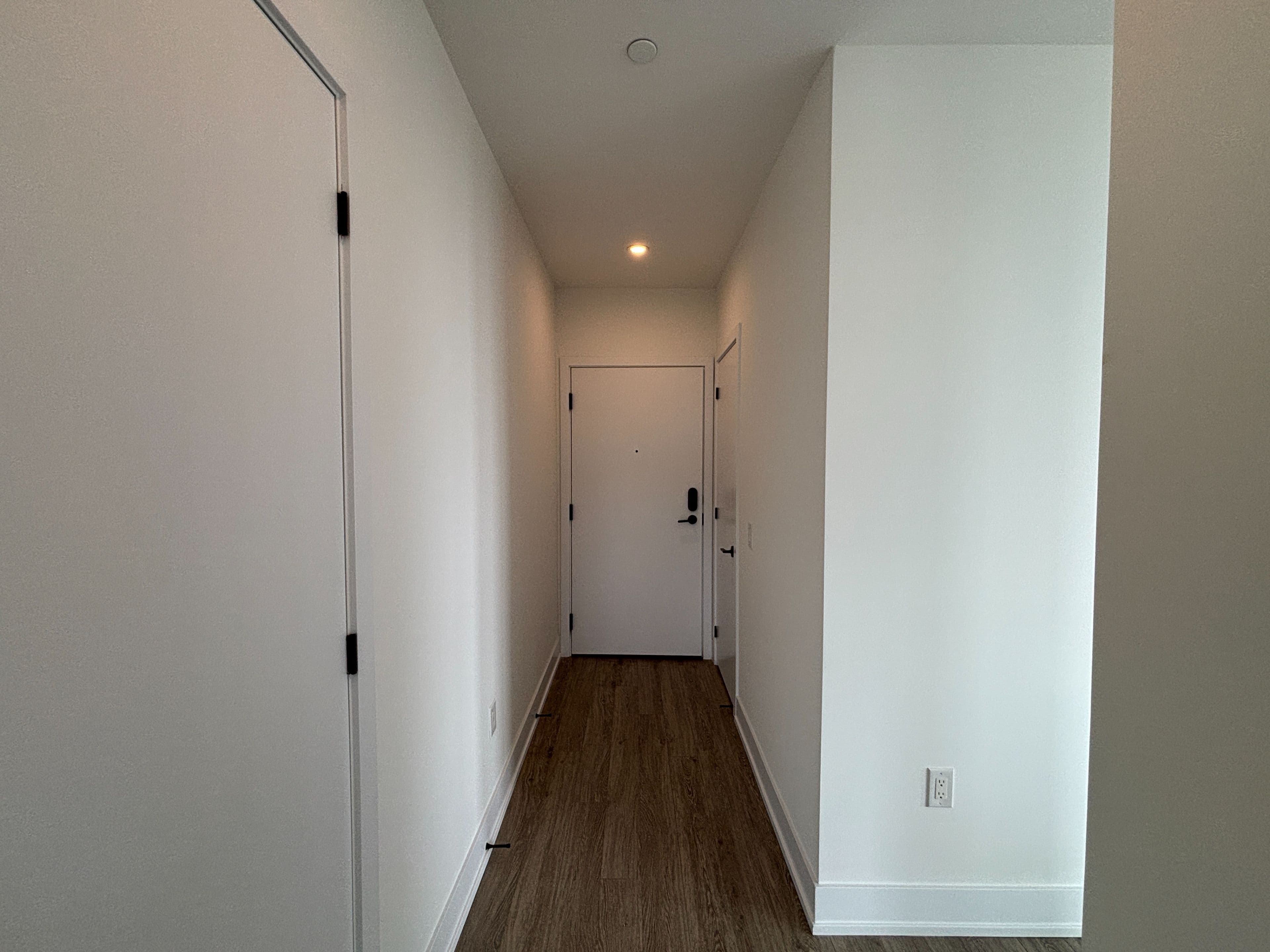 2450 Old Bronte Road 631, Oakville, ON L6M 4J2