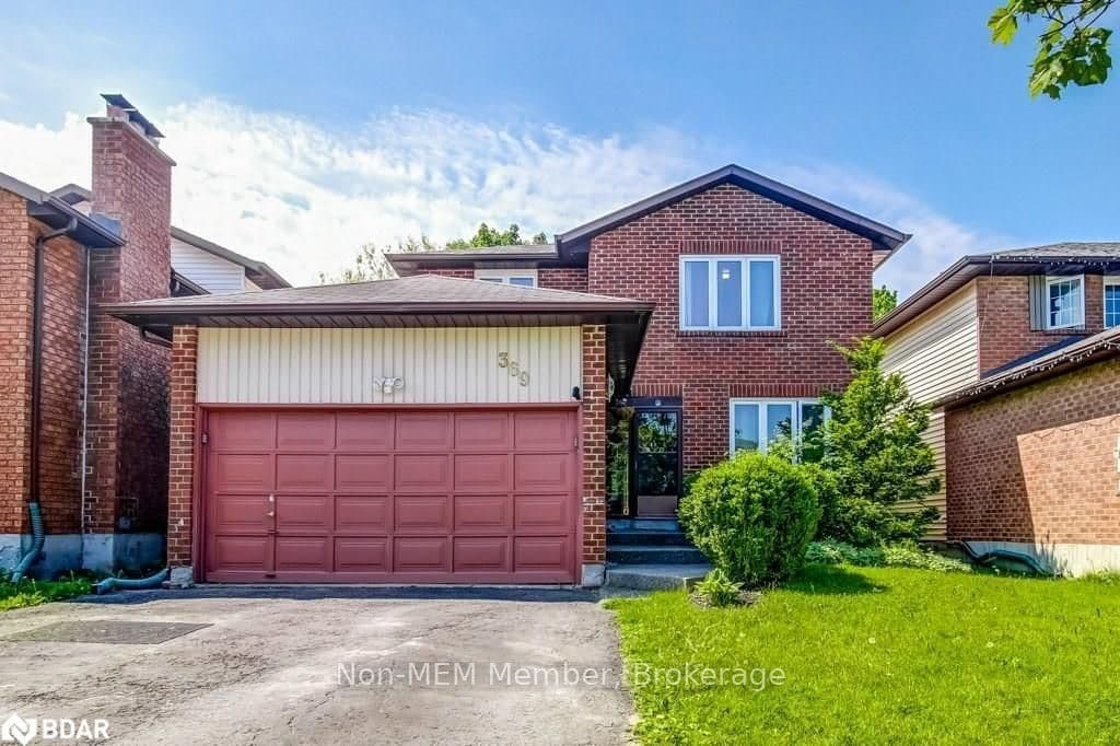 369 HICKLING Trail Lower, Barrie, ON L4M 6A9