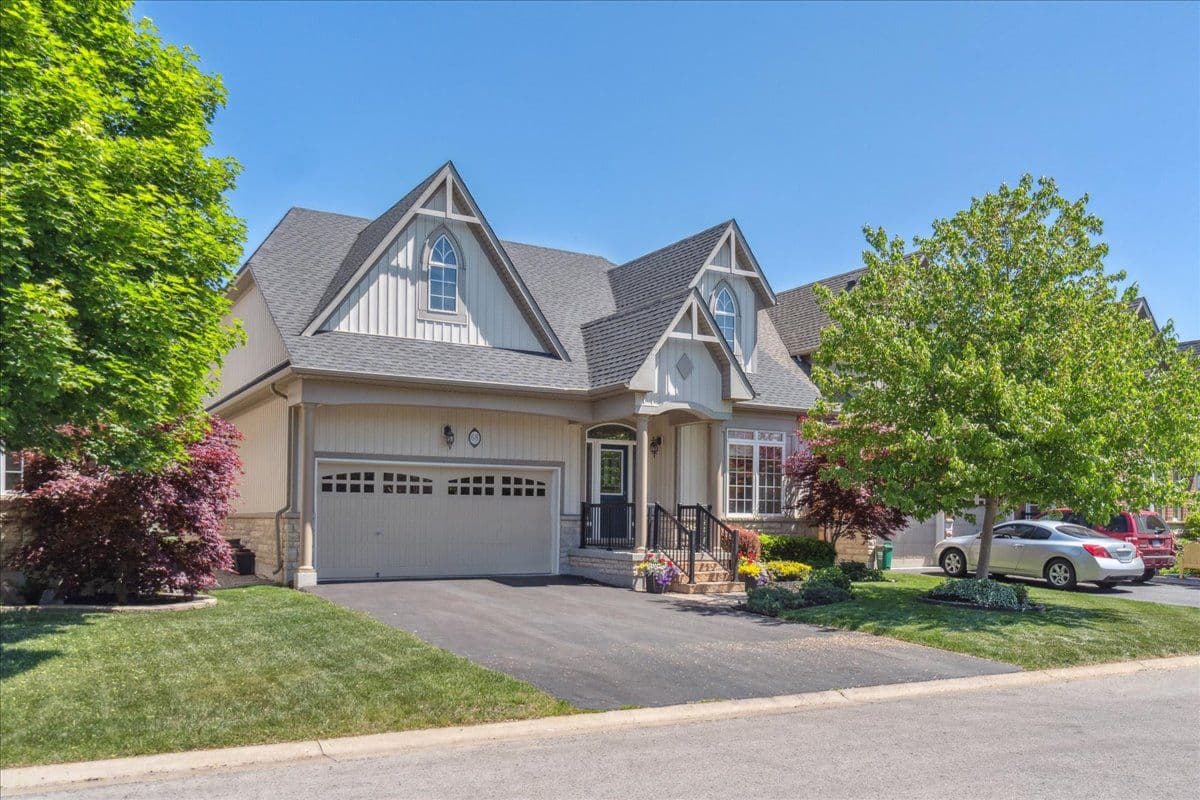 68 Galloway Trail, Welland, ON L3B 6G5