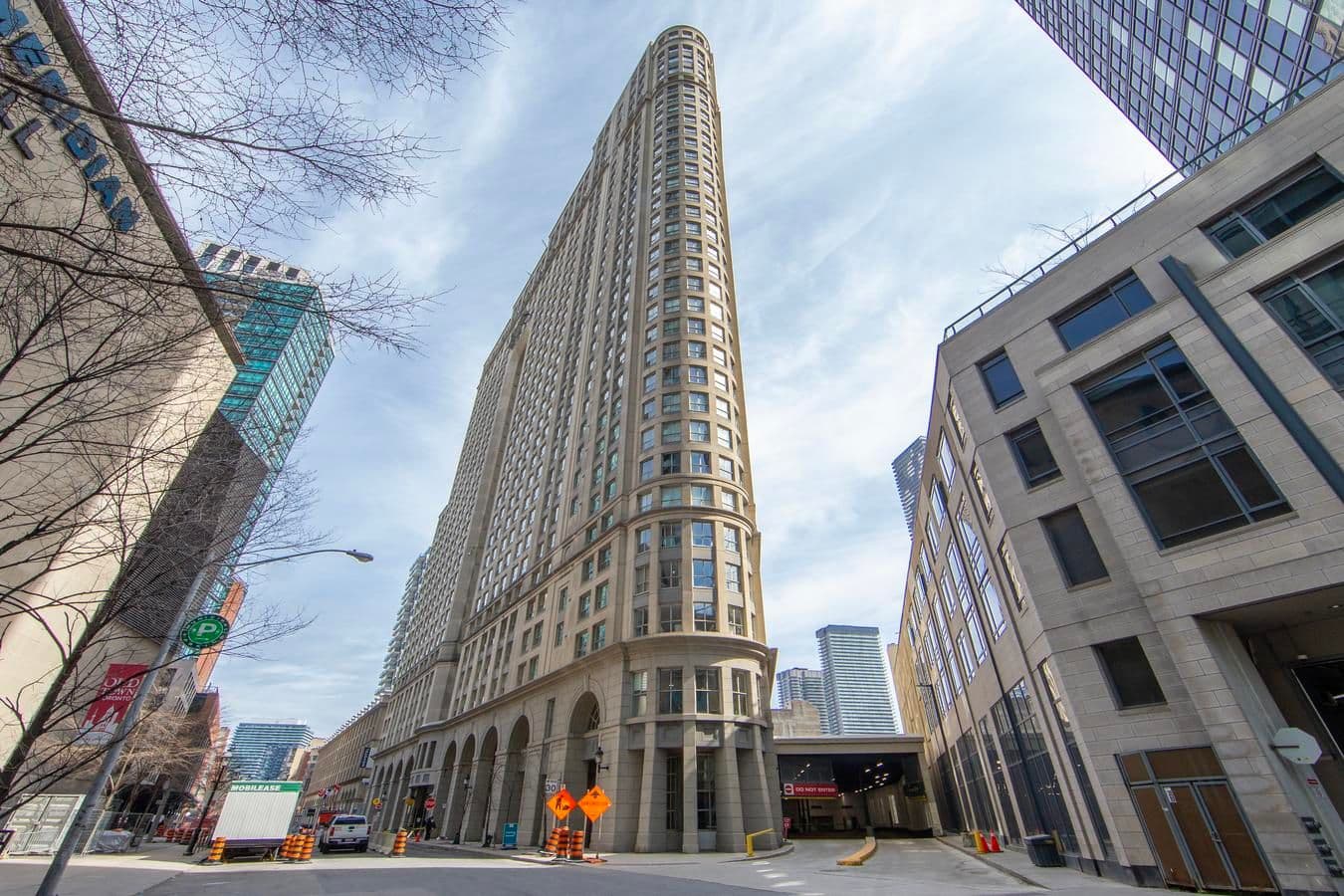 25 The Esplanade N/A 2102, Toronto C08, ON M5E 1W5