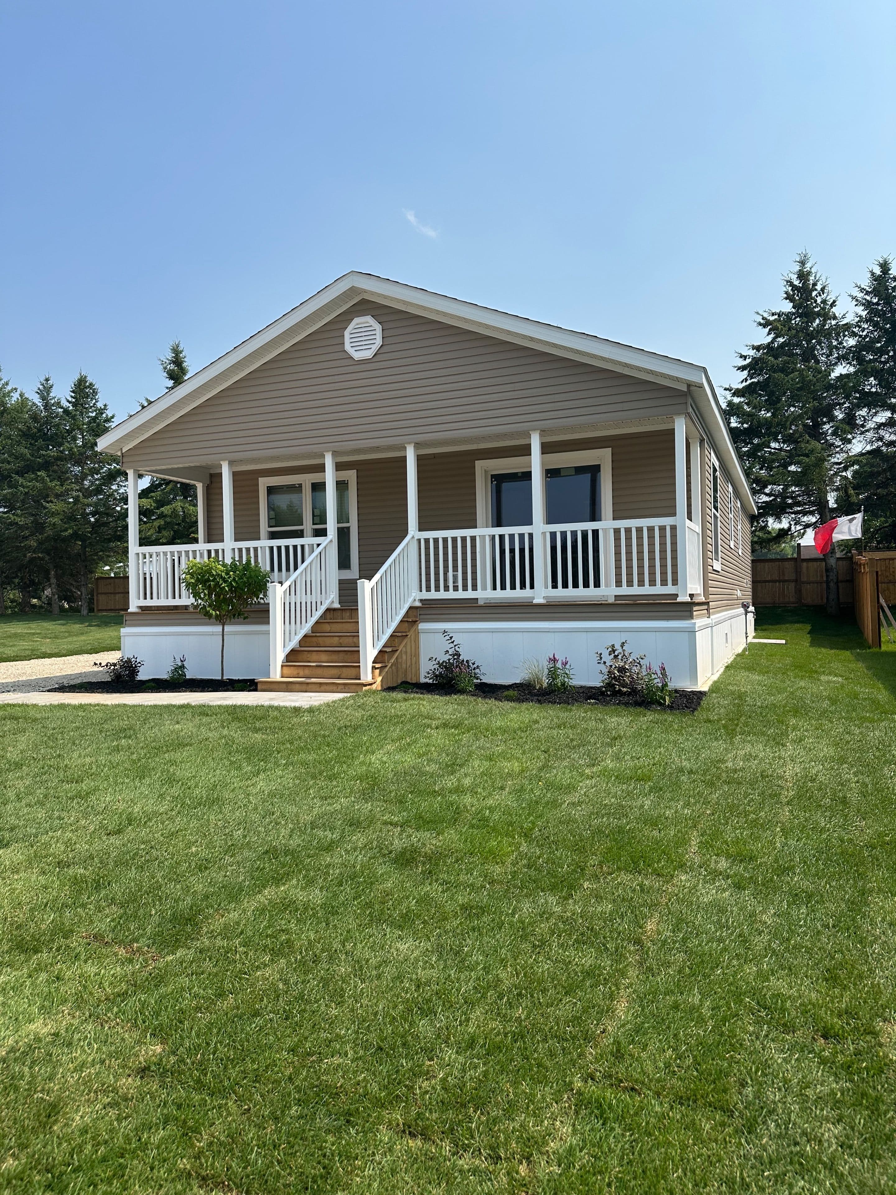 210 Spruce Drive, West Grey, ON N4N 3B8