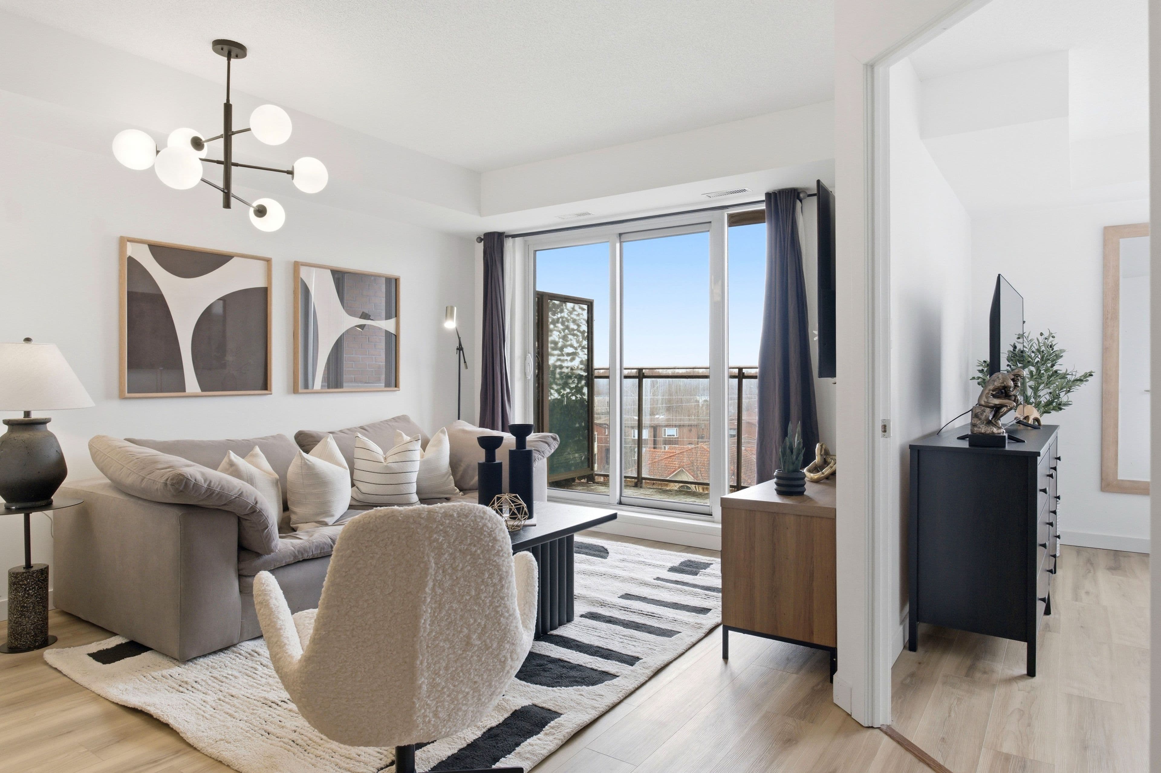 801 Sheppard Avenue W 701, Toronto C06, ON M3H 0A8