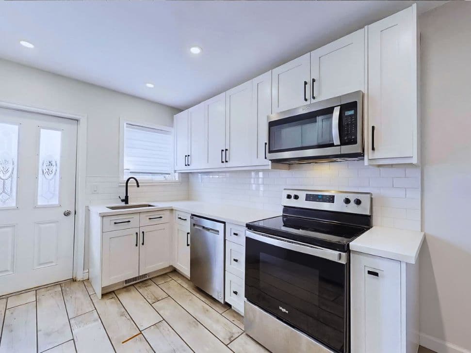 200 Waterloo Avenue, Guelph, ON N1H 3J5