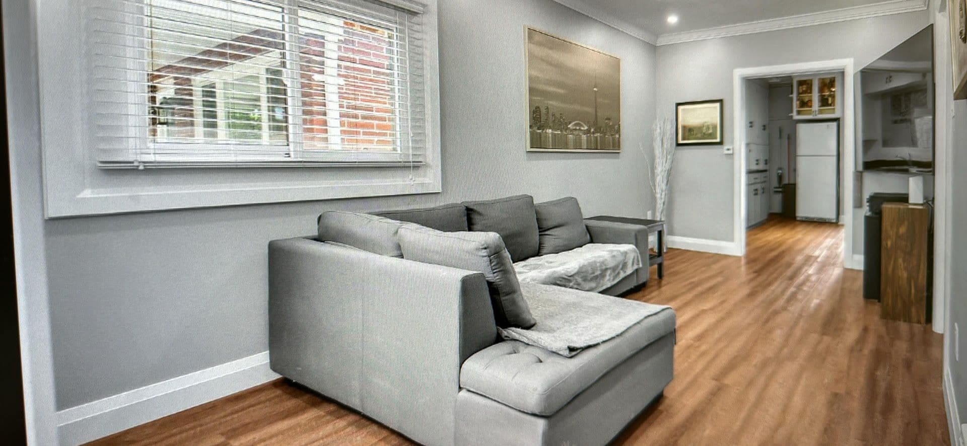 60 Phillip Avenue (Main), Toronto E06, ON M1N 3R2