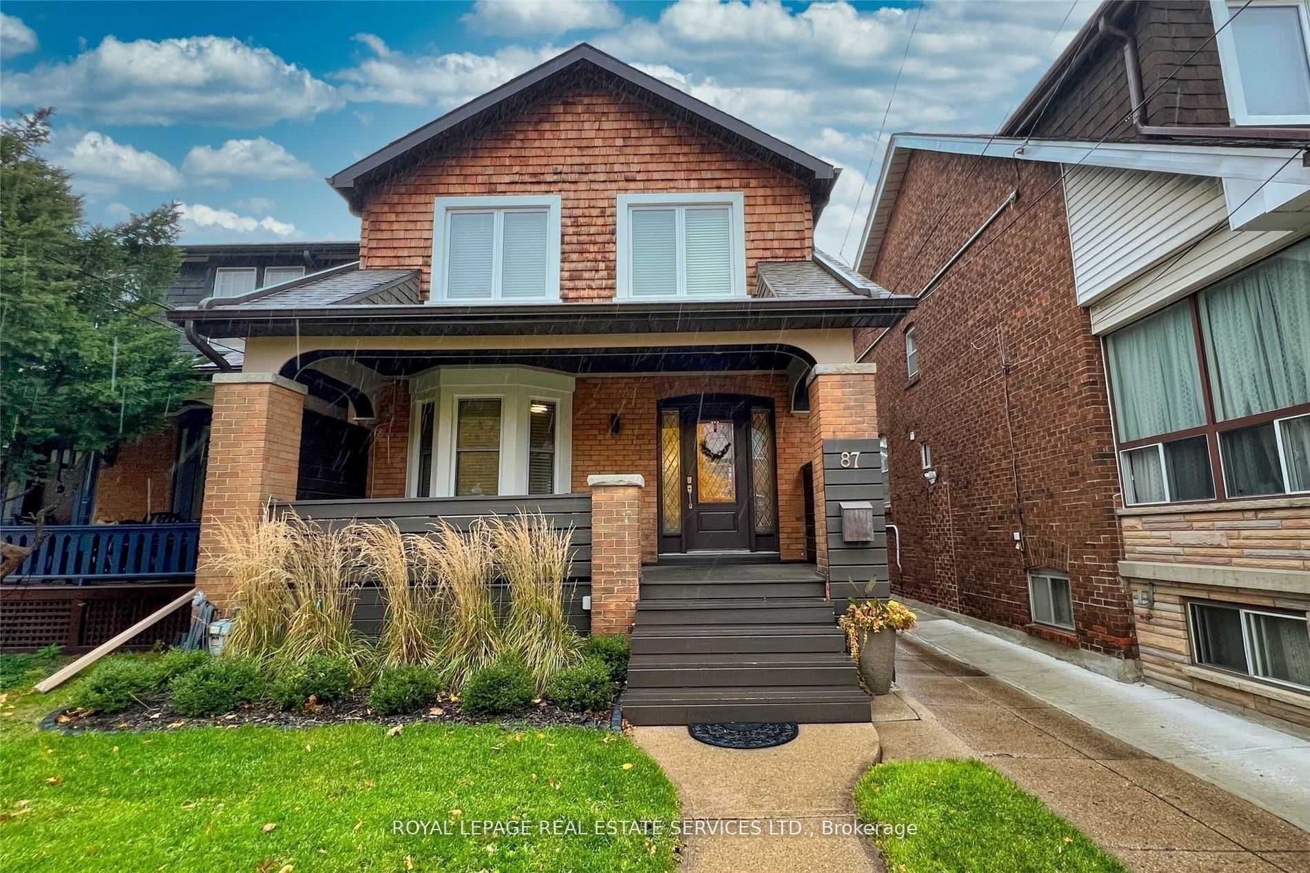 87 Dawes Road Lower, Toronto E02, ON M4C 5B2