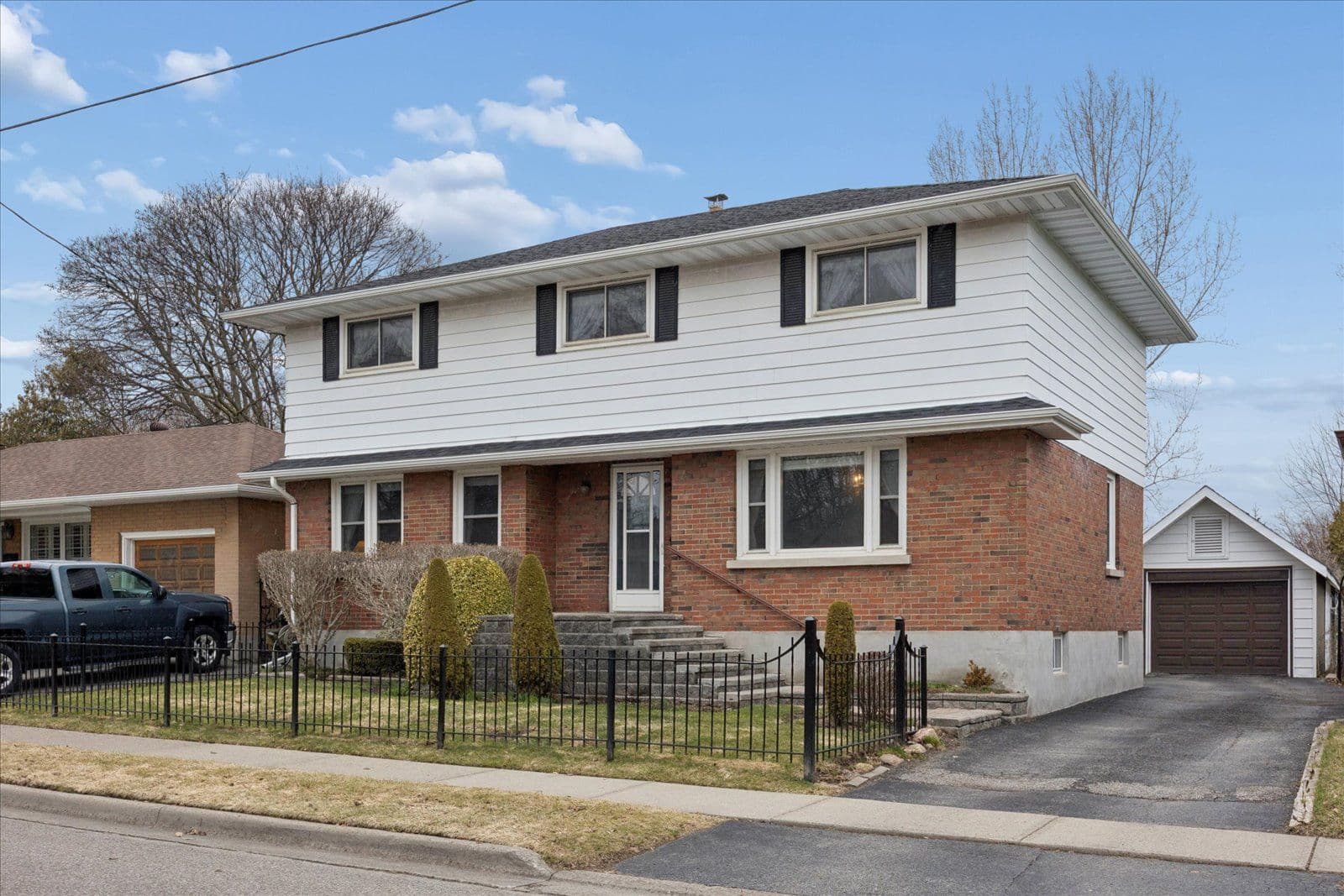 510 Dunkirk Avenue, Oshawa, ON L1H 3G7
