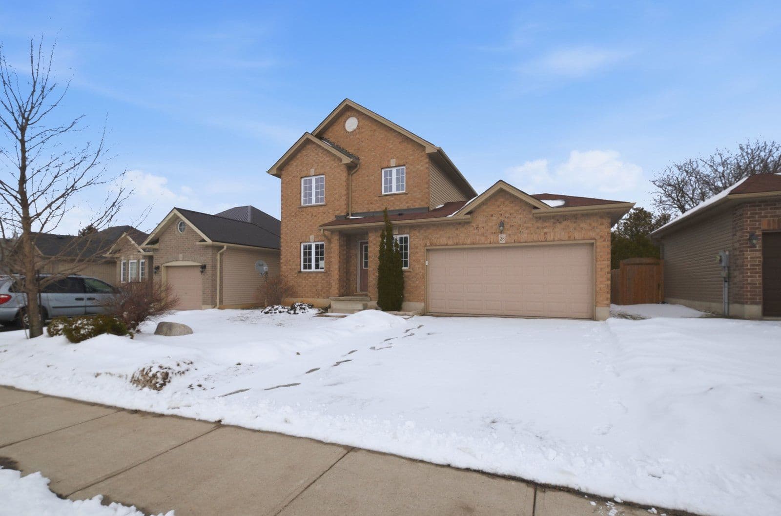 28 Tompkins Court, Norwich, ON N0J 1P0