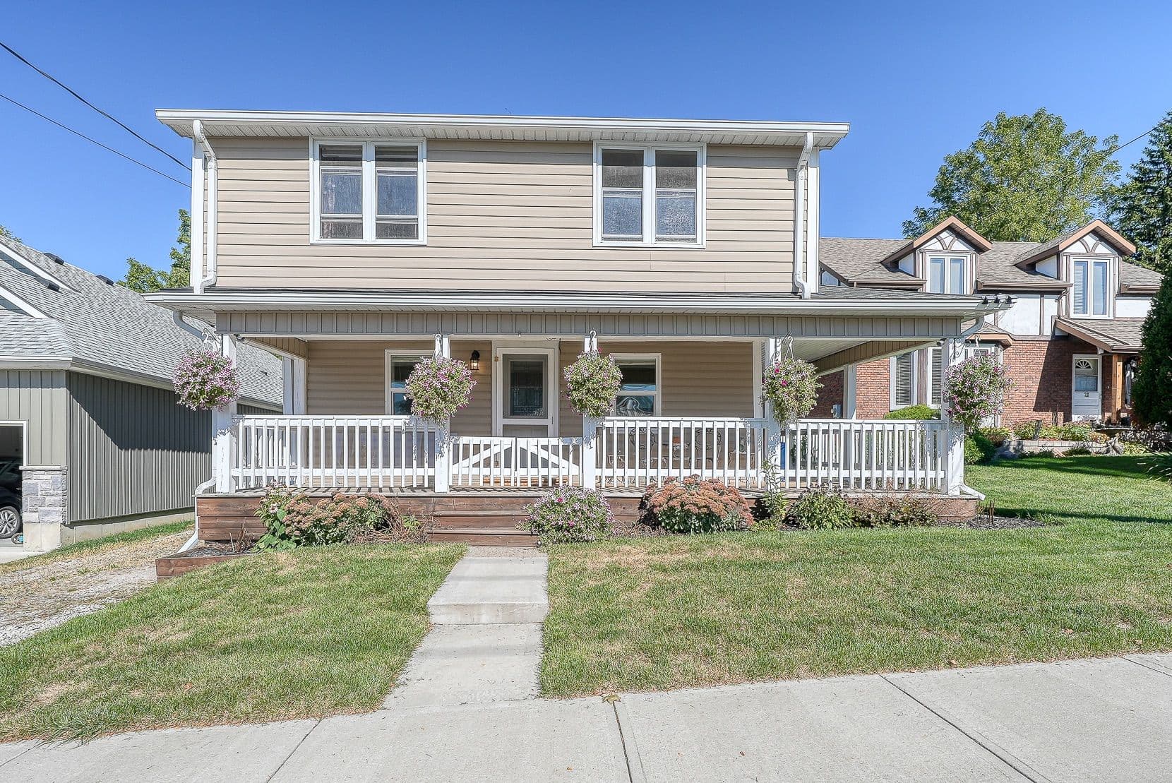 27 Sovereign Street W, Norfolk, ON N0E 1Y0