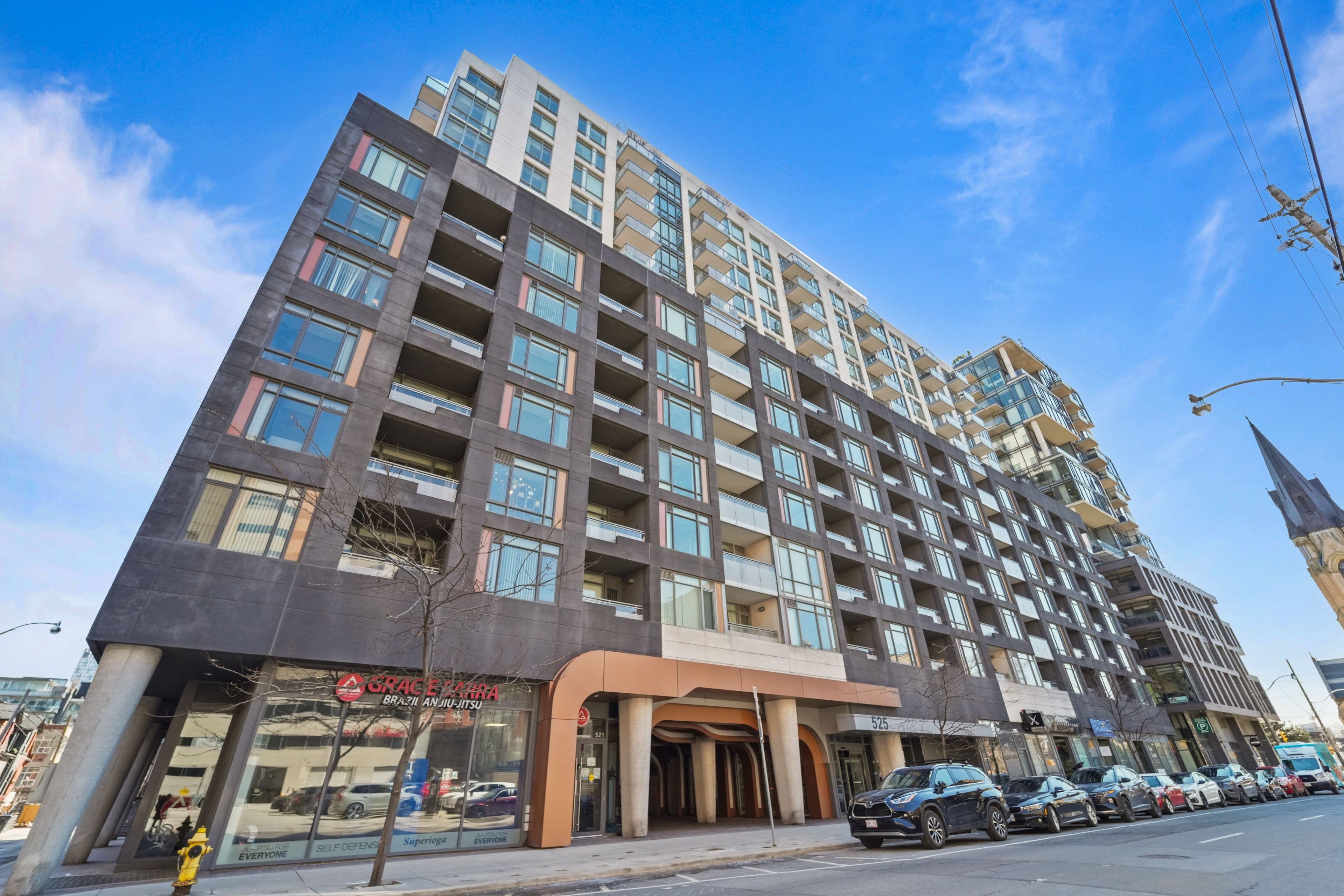 525 Adelaide Street W 313, Toronto C01, ON M5V 0N7