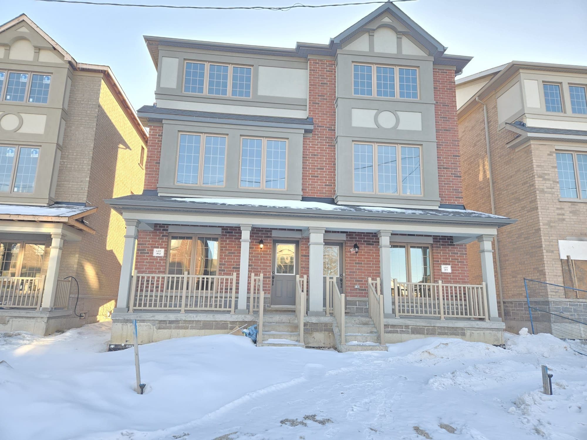 22 Franklin Avenue E, Toronto E10, ON M1C 1N9