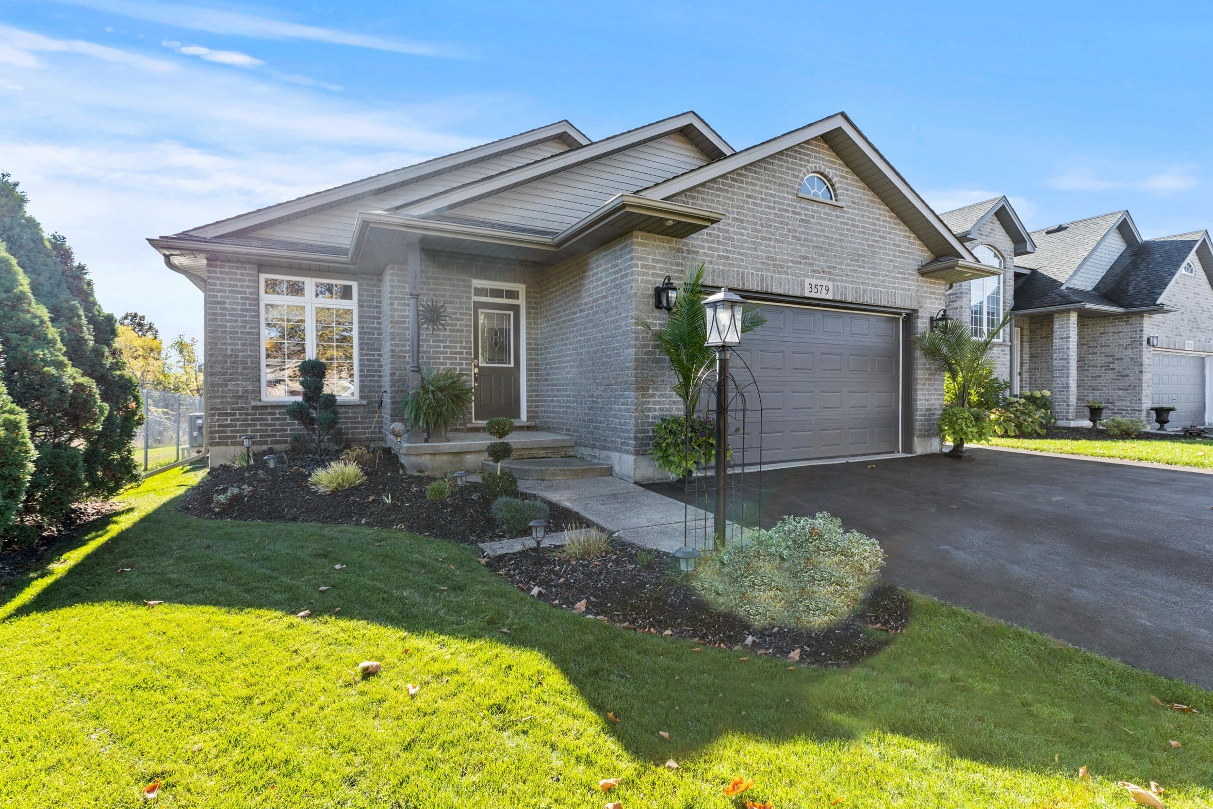 3579 Carver Street, Fort Erie, ON L0S 1S0