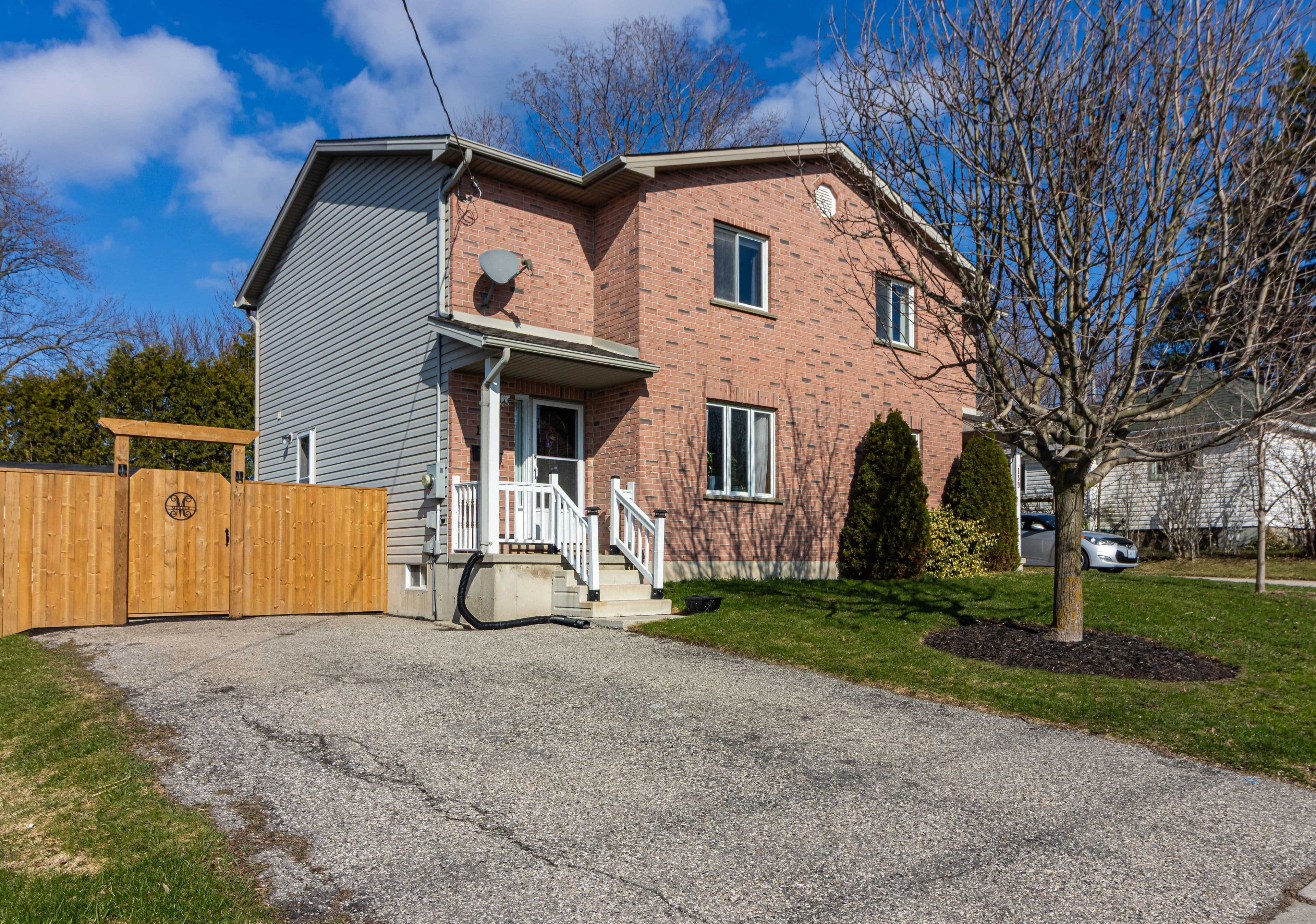 137 Whiting Street, Ingersoll, ON N5C 3B2
