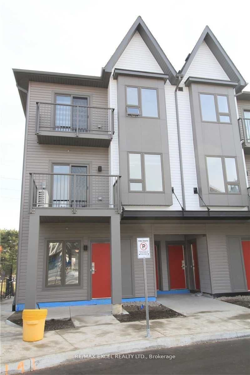 2635 William Jackson Drive 708, Pickering, ON L1X 0L5