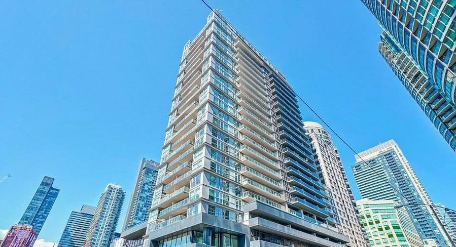 352 Front Street W 2220, Toronto C01, ON M5V 0K3