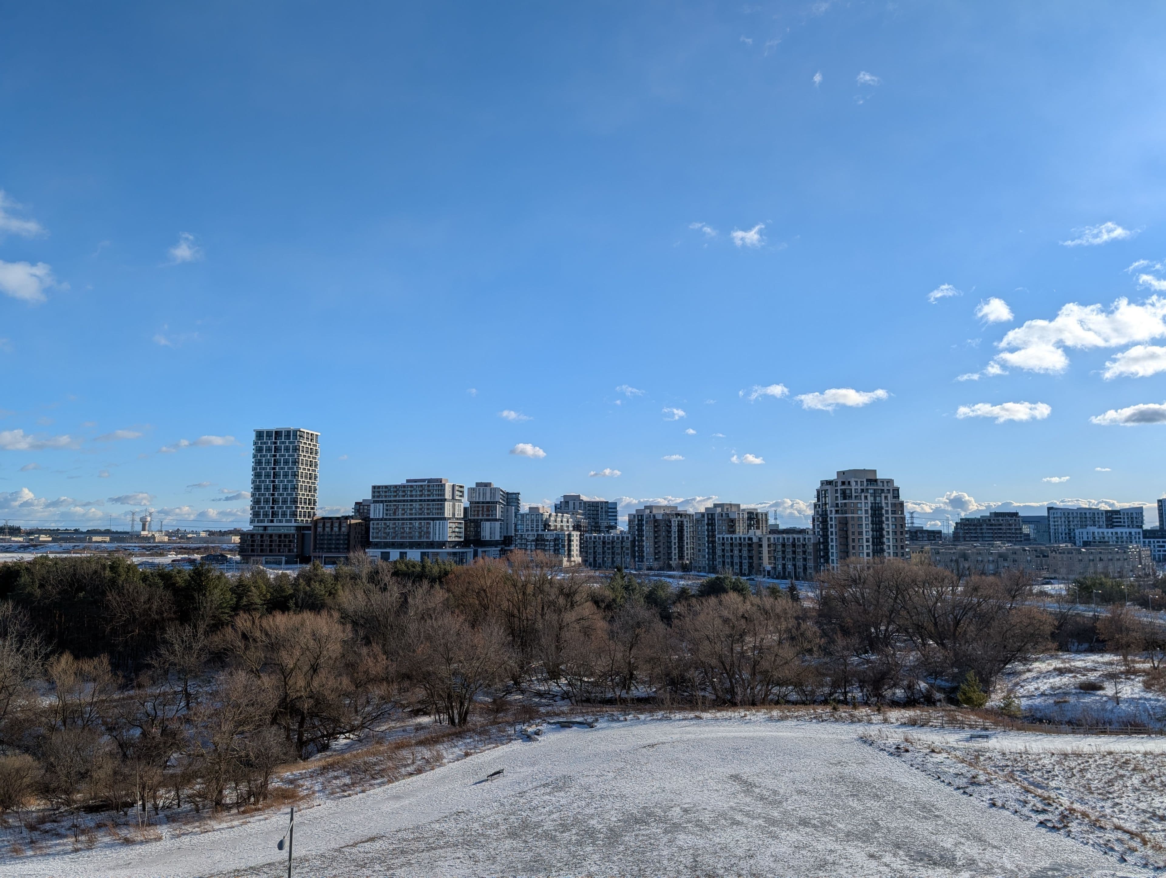 15 WATER WALK Drive 812, Markham, ON L6G 0G2