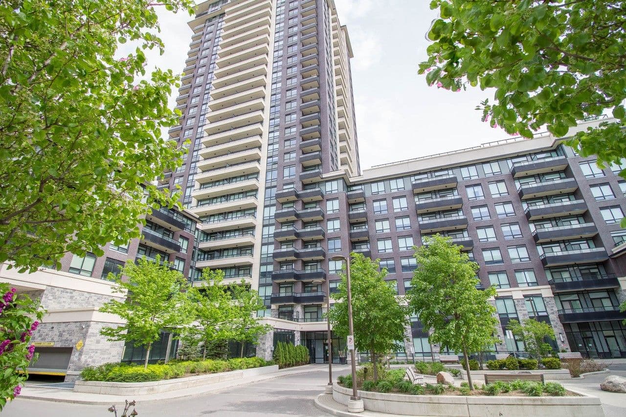 25 Water Walk Drive Rg01, Markham, ON L6G 0G3