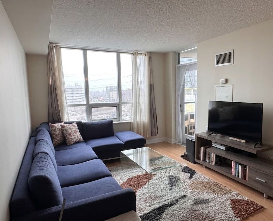 35 Viking Lane 838, Toronto W08, ON M9B 0A2