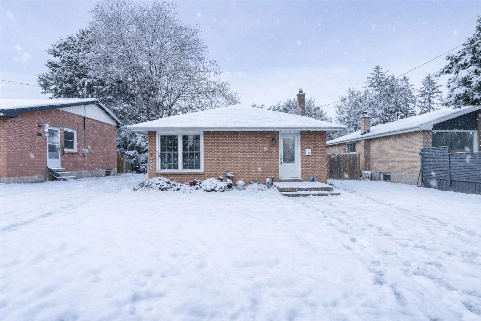 23 Alfred Drive, Belleville, ON K8N 4M6