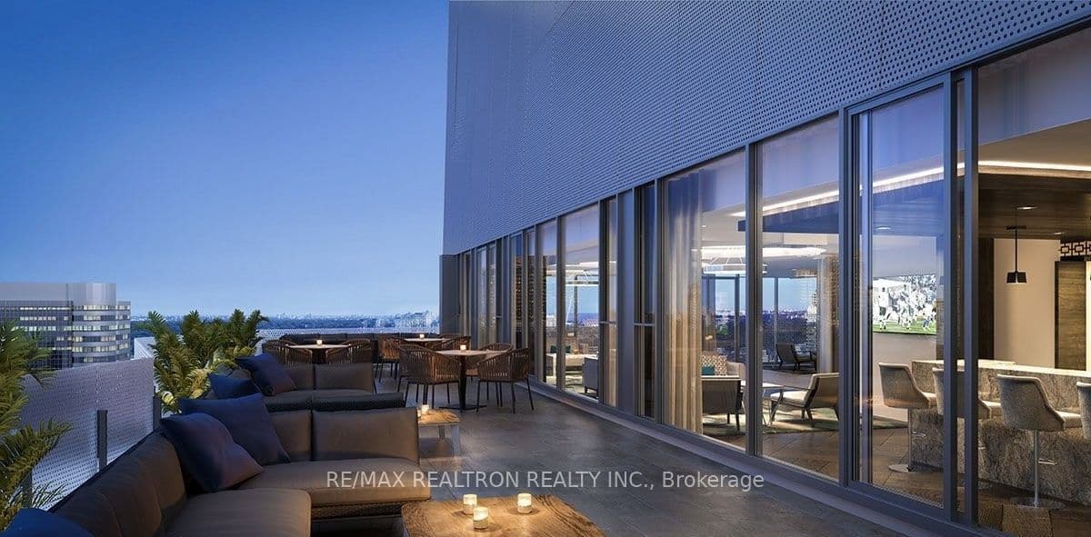 100 Dalhousie Street 2001, Toronto C08, ON M5B 0C7