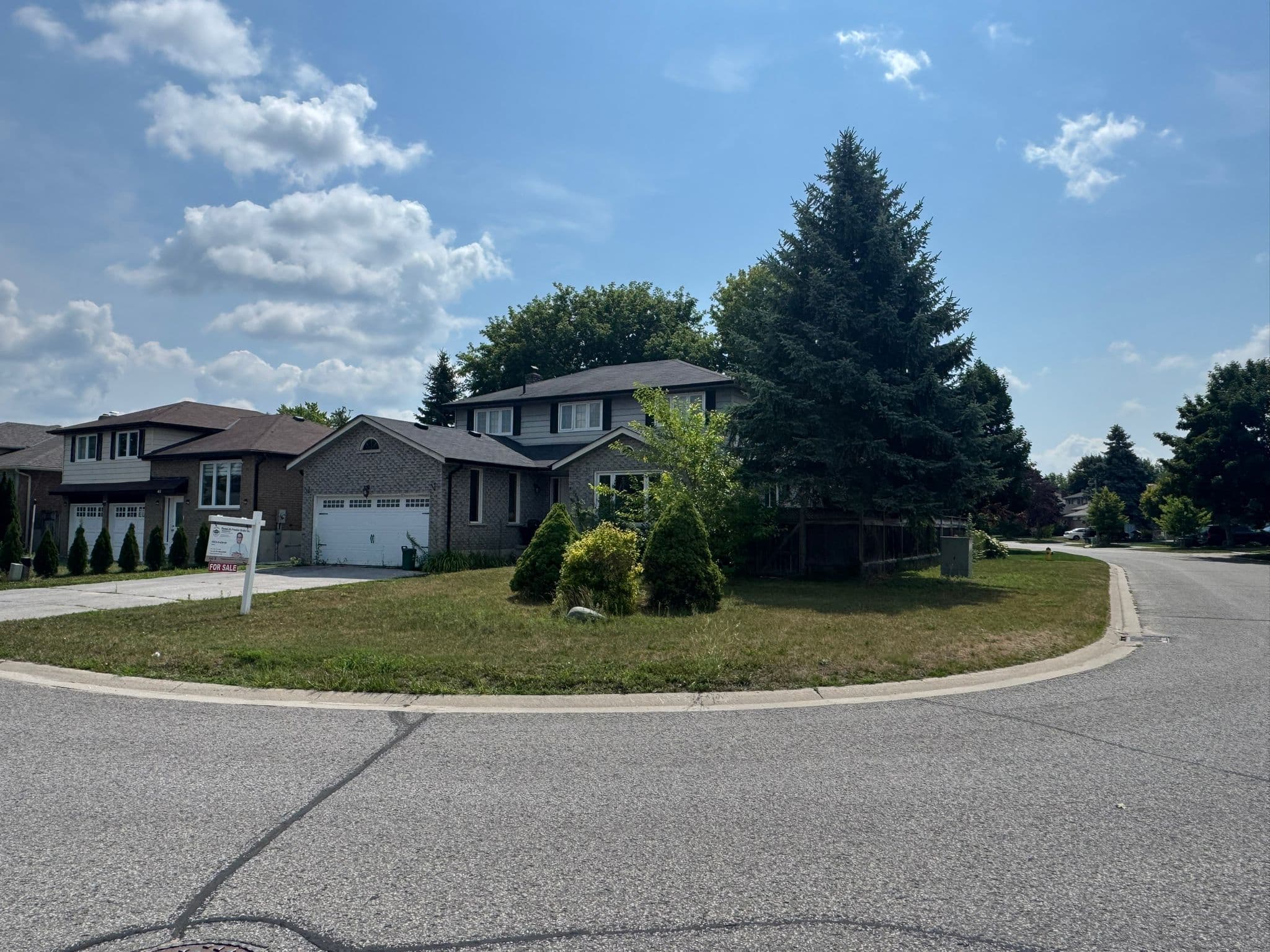 39 Camrose Drive, Georgina, ON L4P 3L6