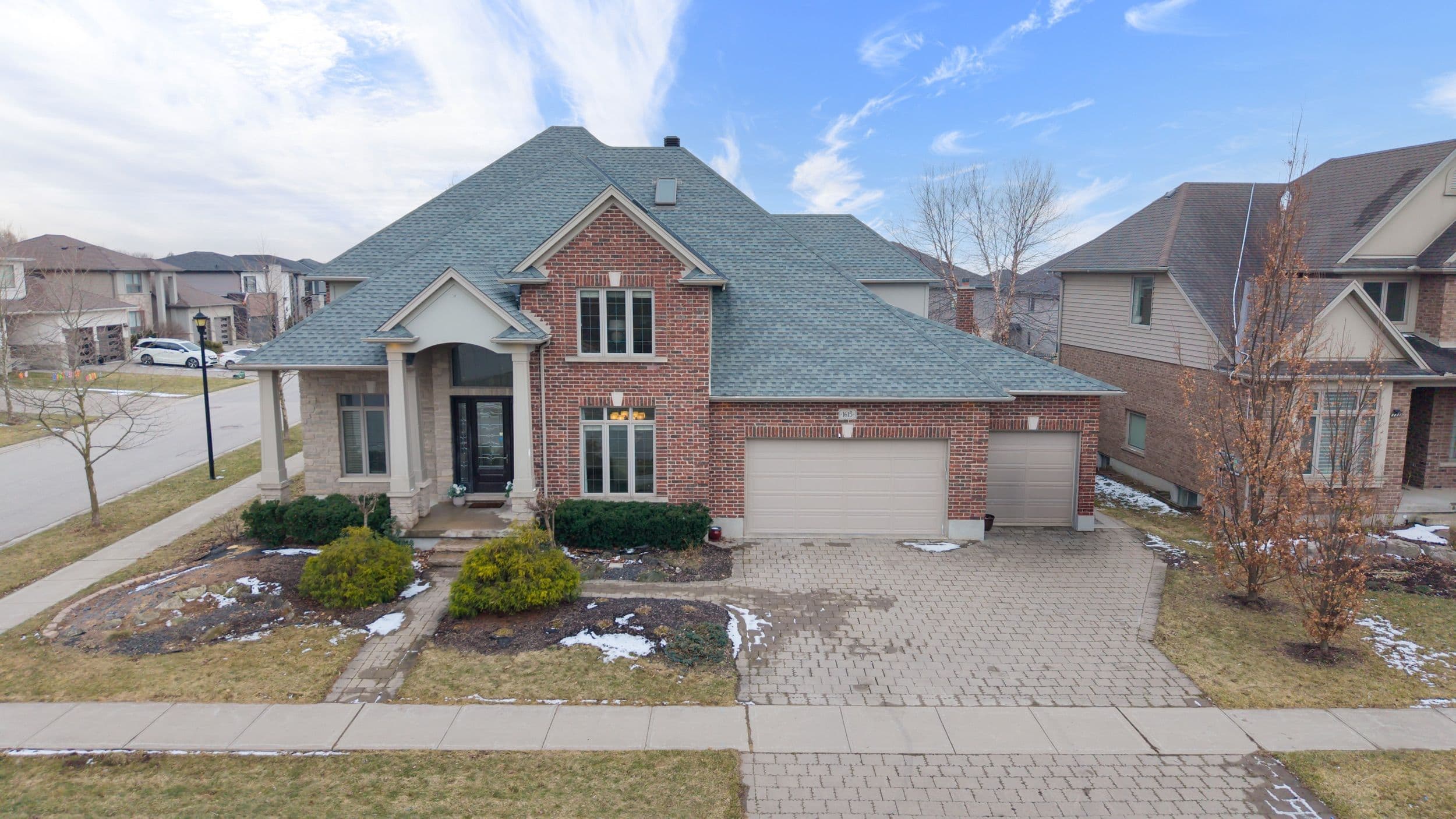 1615 Wickerson Gate, London South, ON N6K 0C3