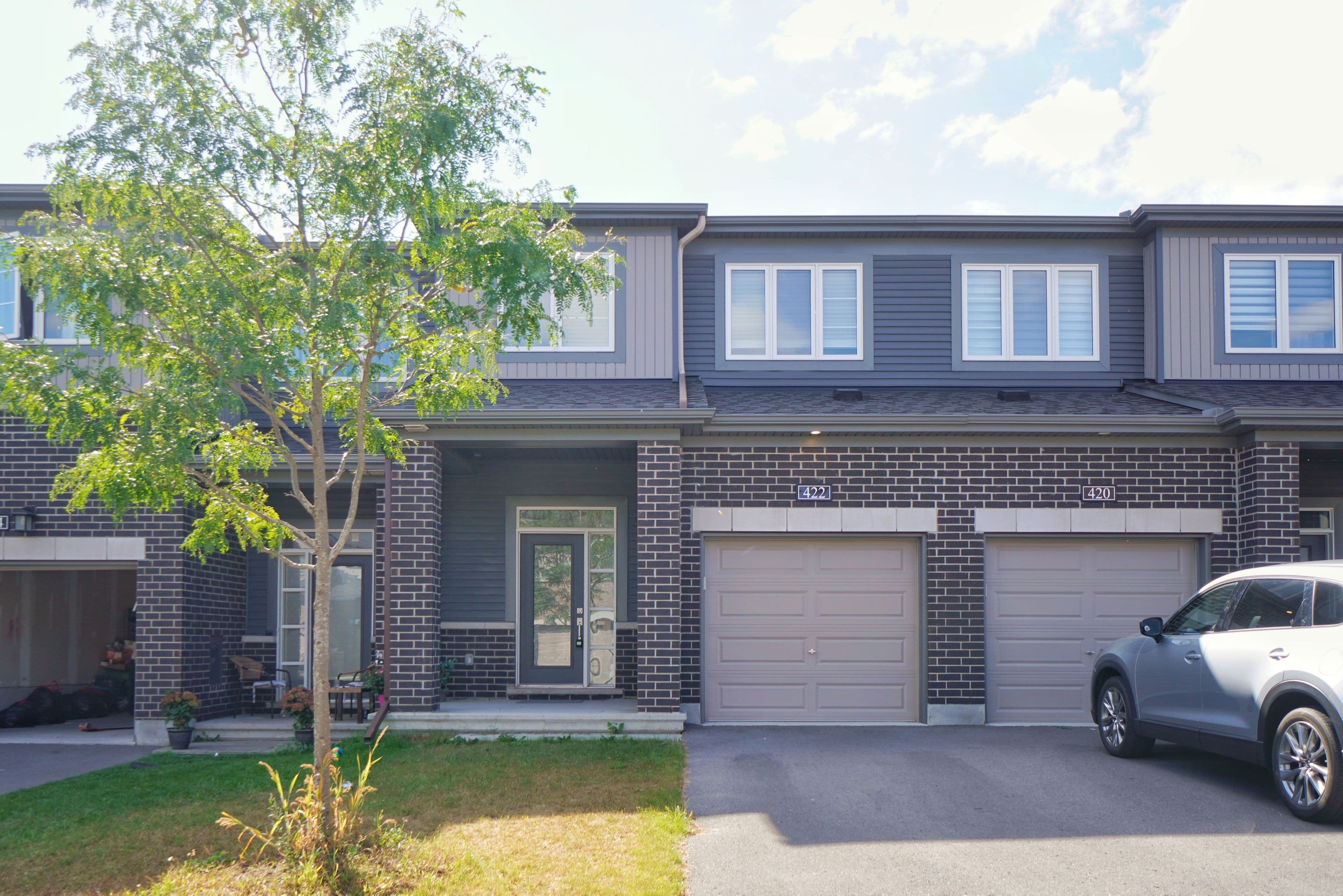 422 KAYAK Street, Barrhaven, ON K2J 6P3