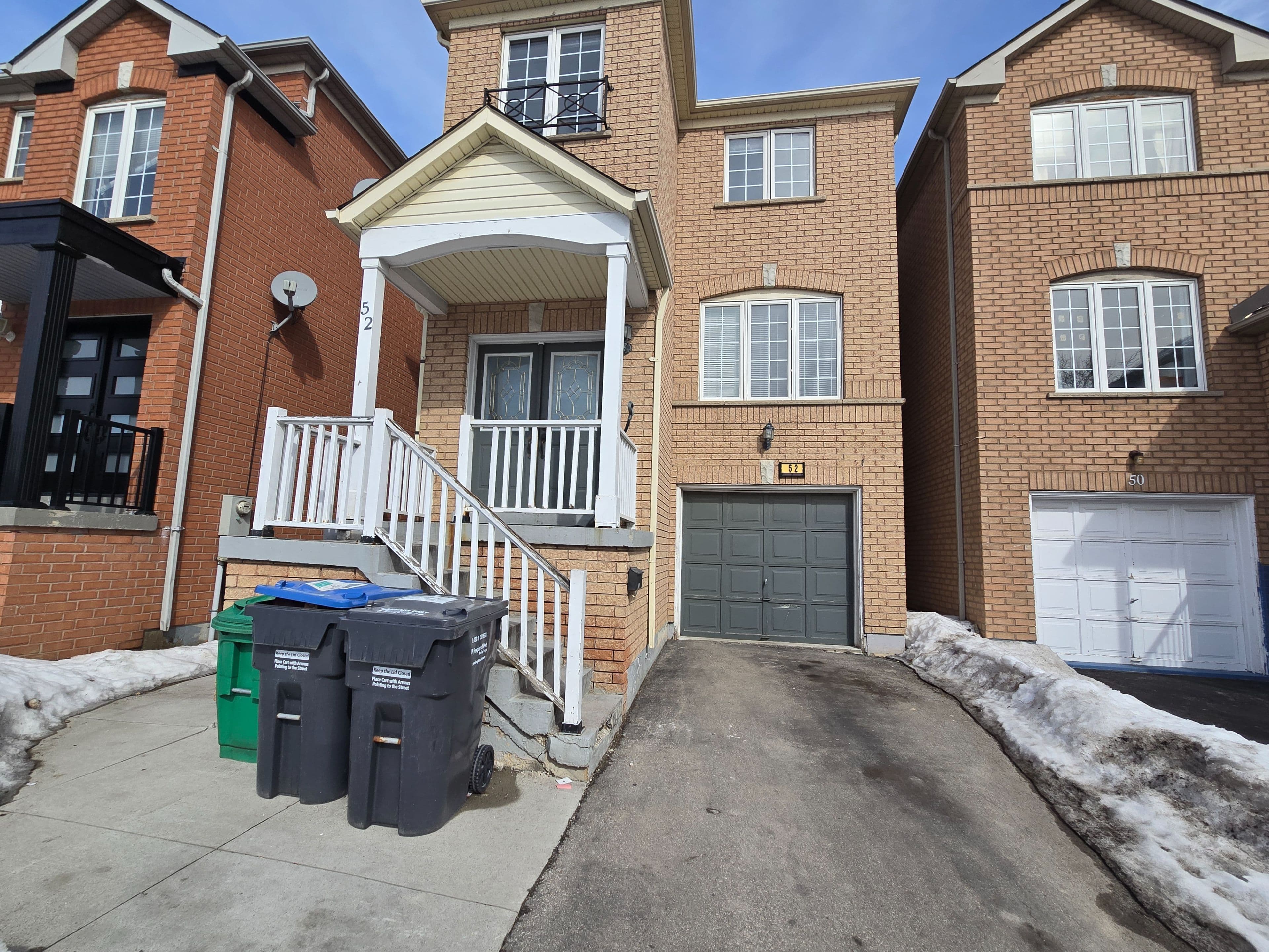 52 Domenico Crescent, Brampton, ON L6P 1H5