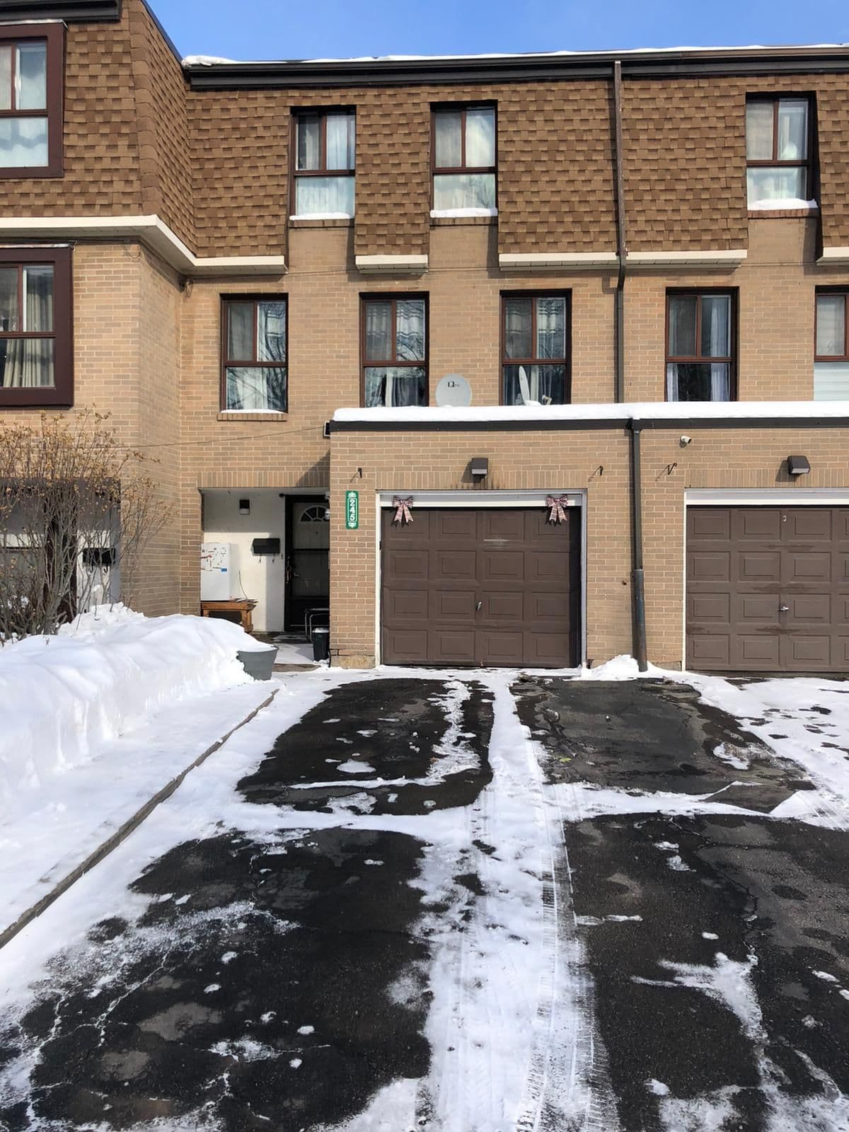 245 Fleetwood Crescent 135, Brampton, ON L6T 2E7