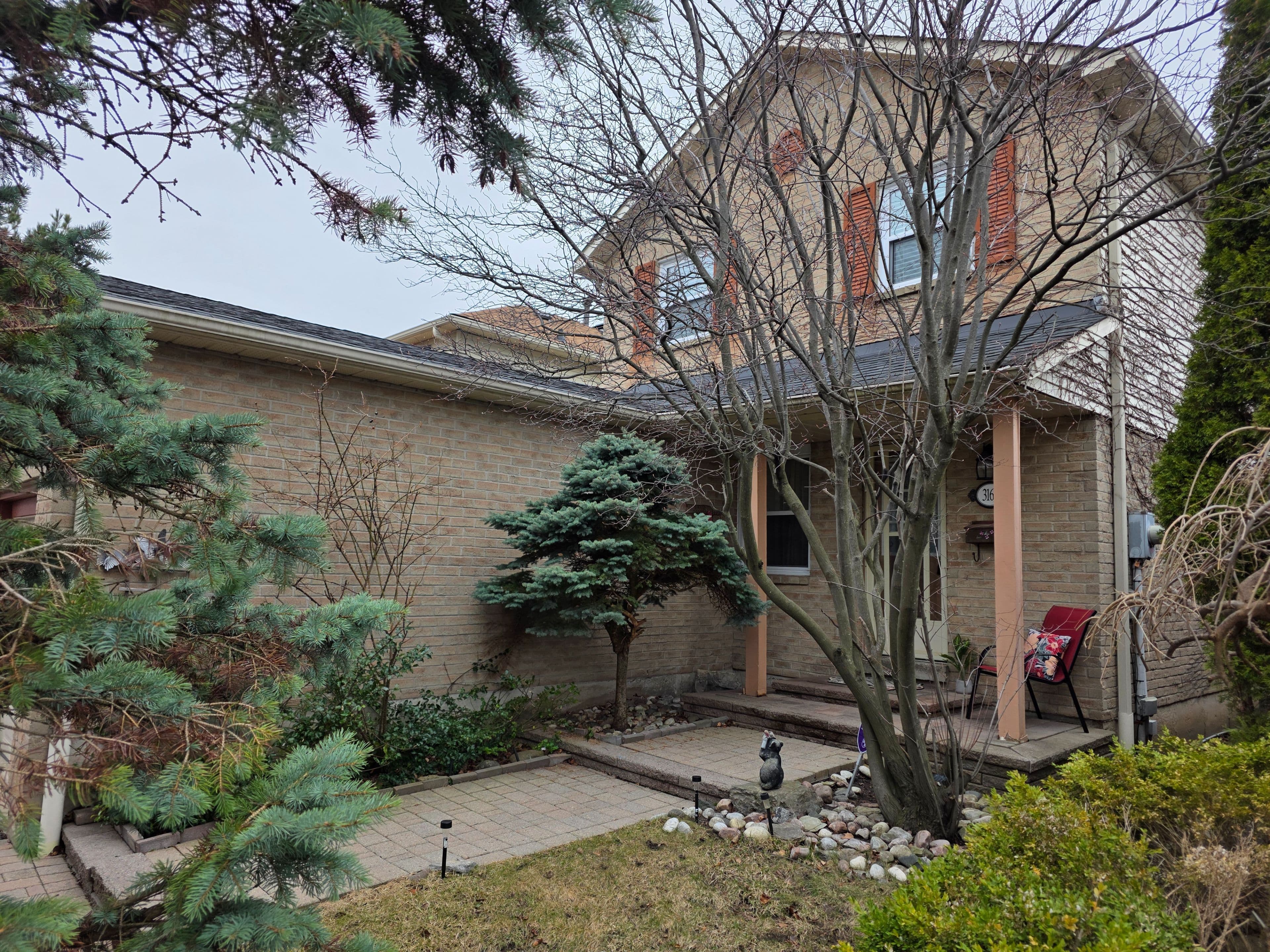3169 Bartholomew Crescent, Mississauga, ON L5N 3K9