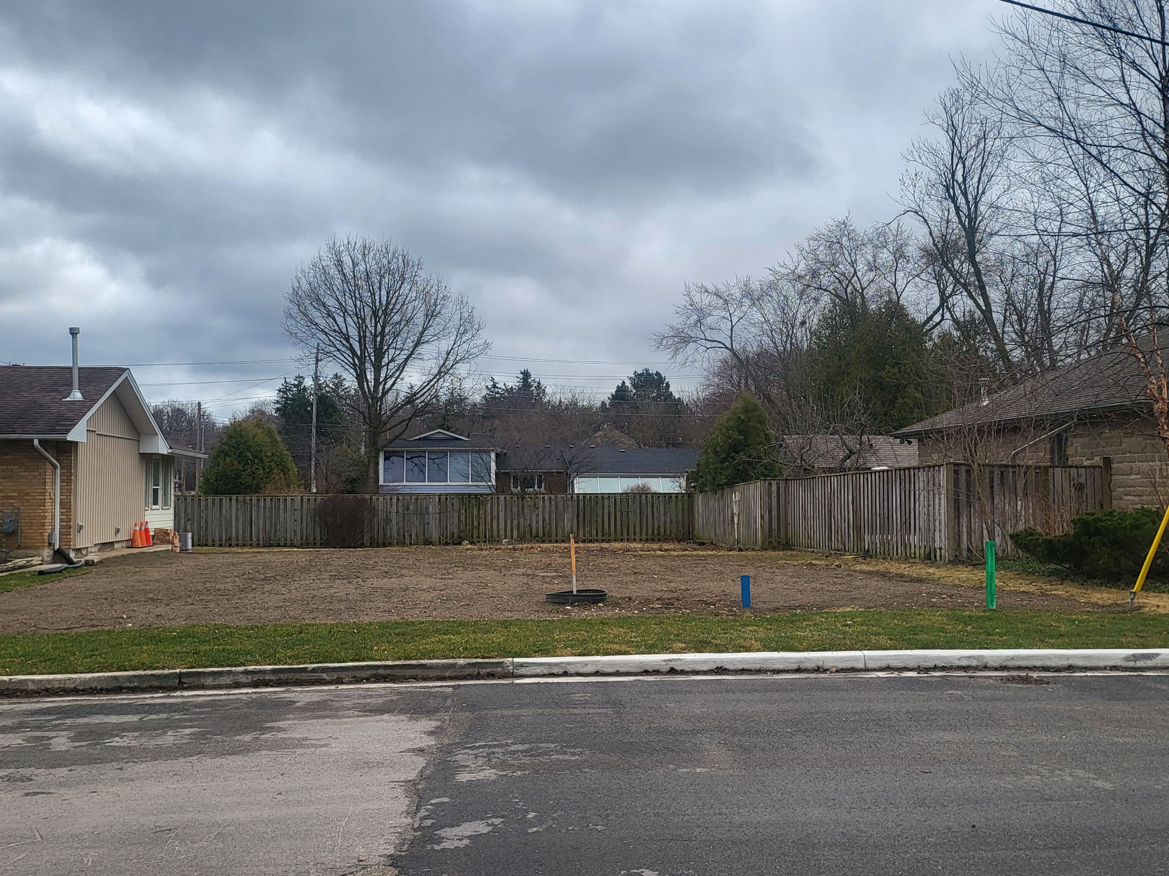 10 Lynwood Avenue, Guelph, ON N1G 1P9