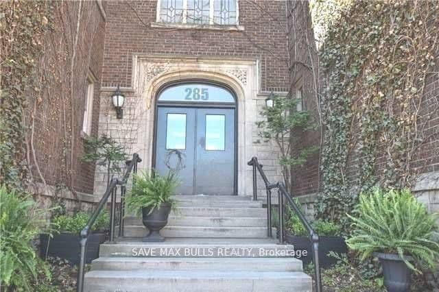 285 King Street W 3, Hamilton, ON L8P 1B2
