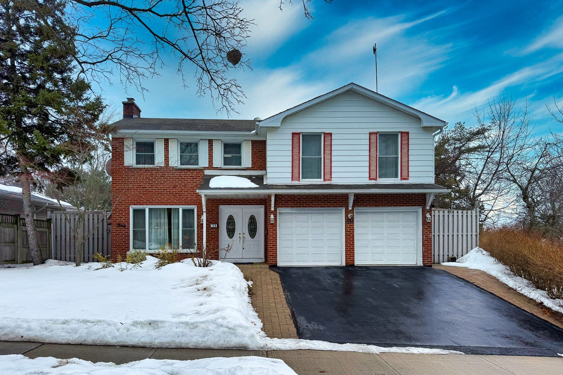 40 Farmview Crescent, Toronto C15, ON M2J 1G4
