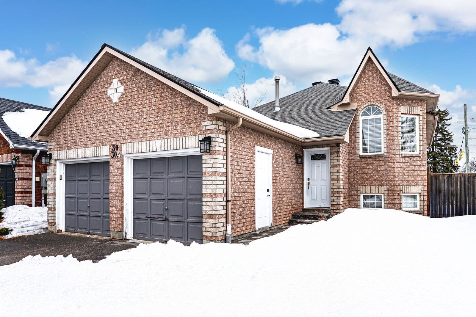 30 Hewitt Place, Barrie, ON L4M 7B3