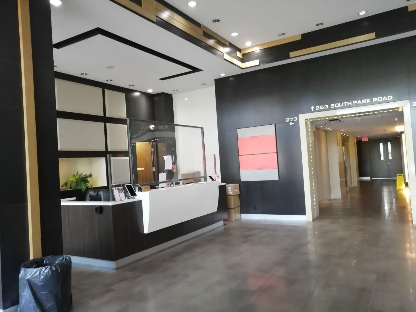 233 South Park Road 915, Markham, ON L3T 0B3