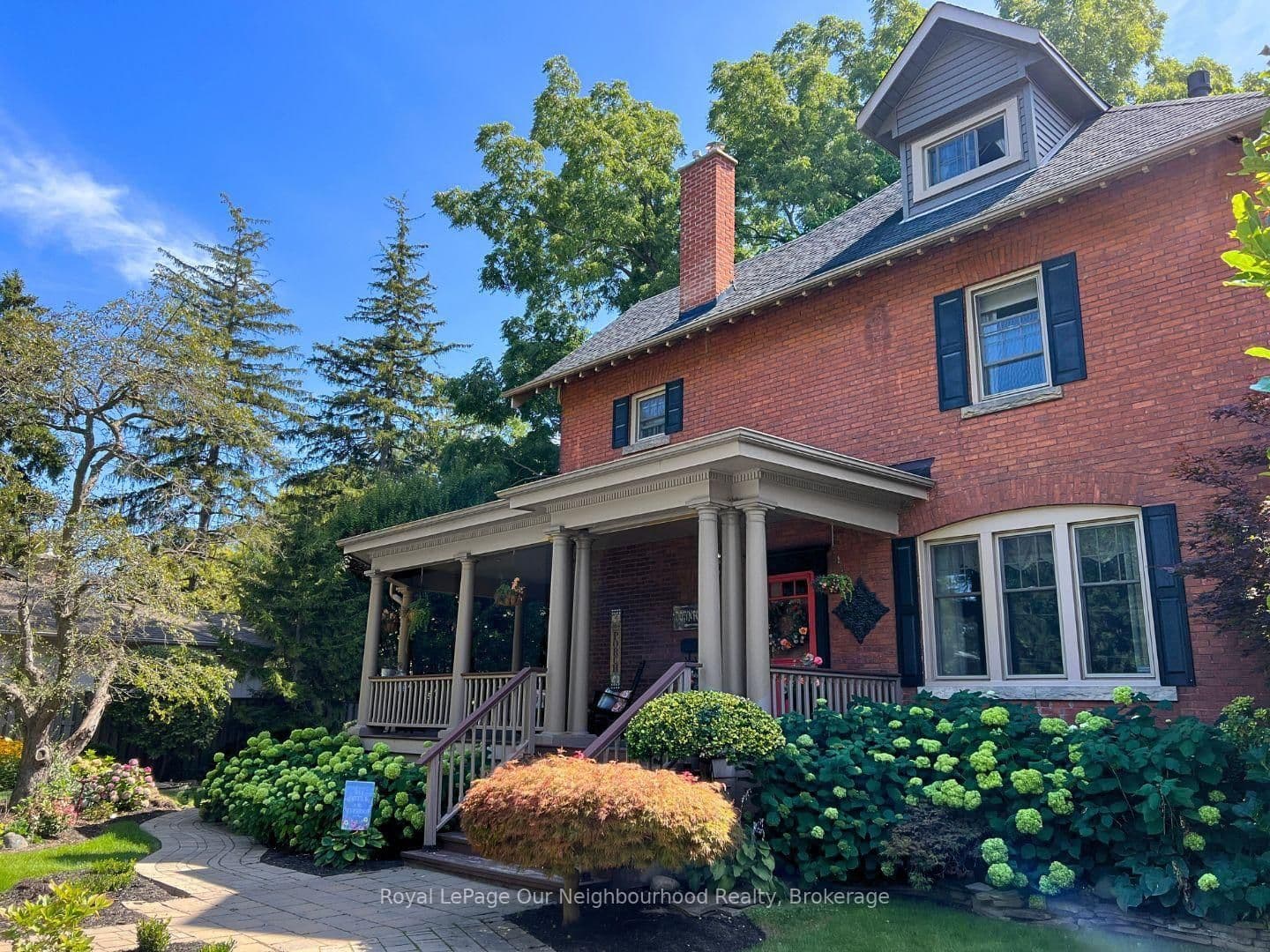 305 Trent Street W, Whitby, ON L1N 1M3