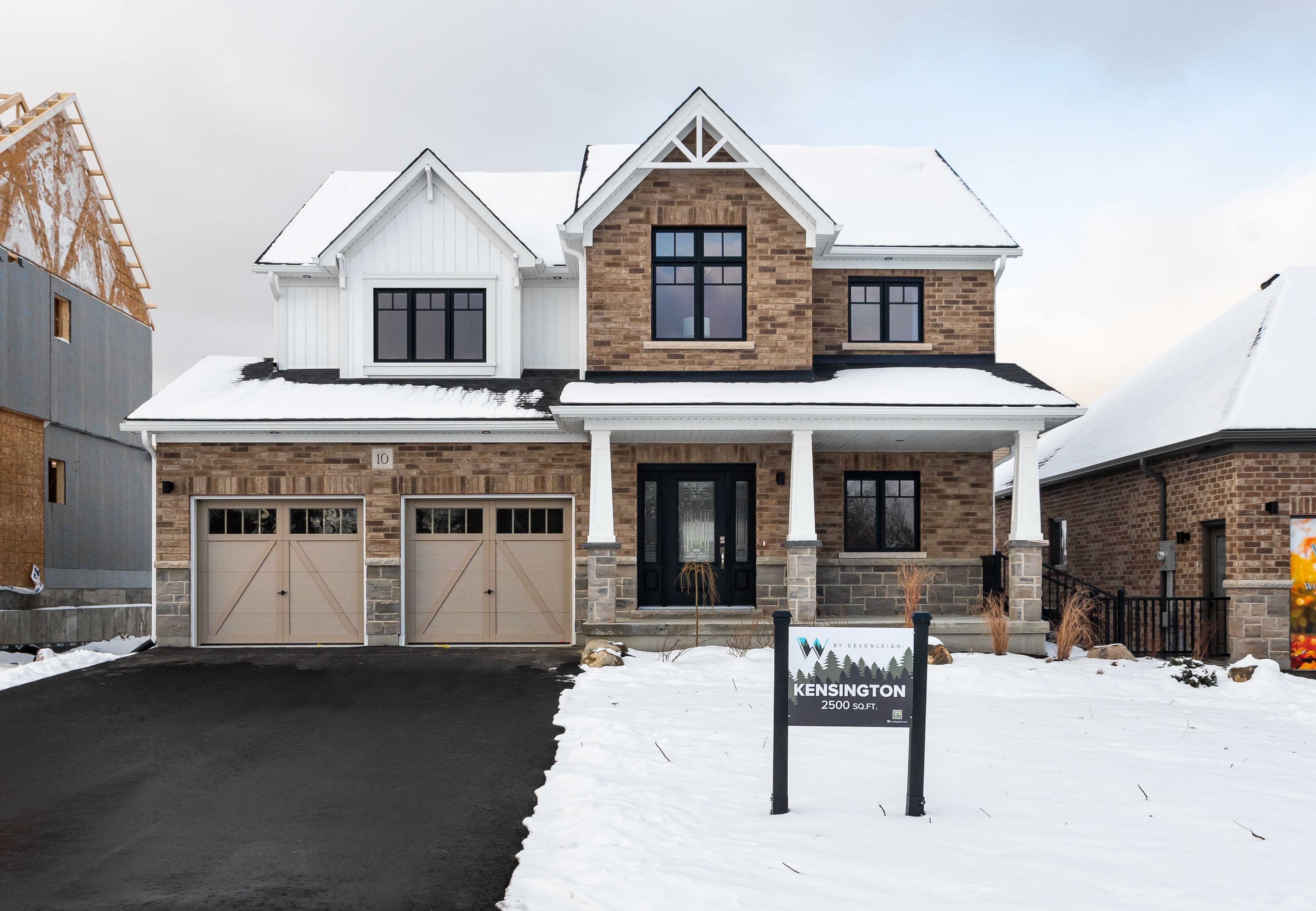 10 Charles Morley Boulevard, Huntsville, ON P1H 0G5