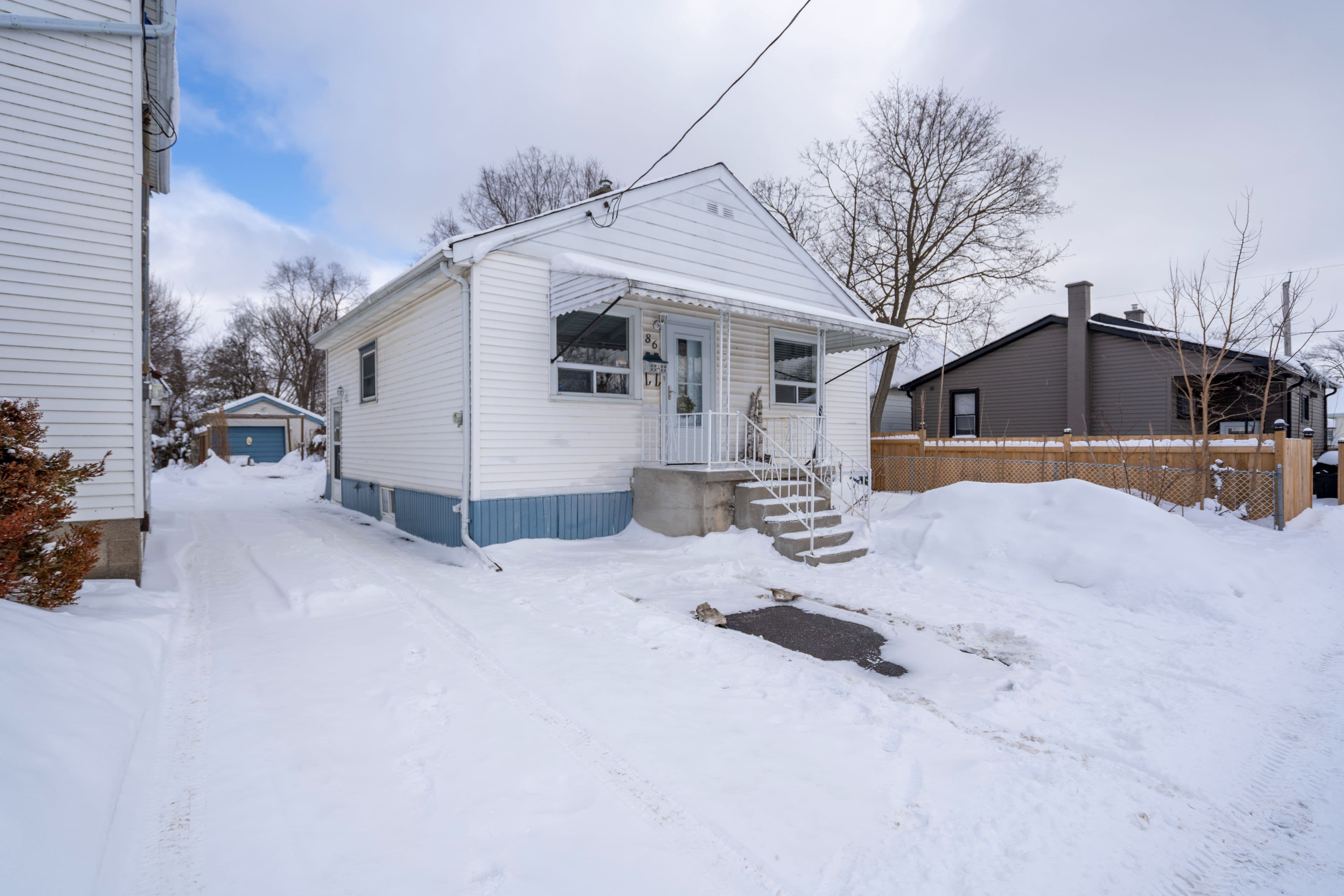86 Price Street, London East, ON N5Z 2J3