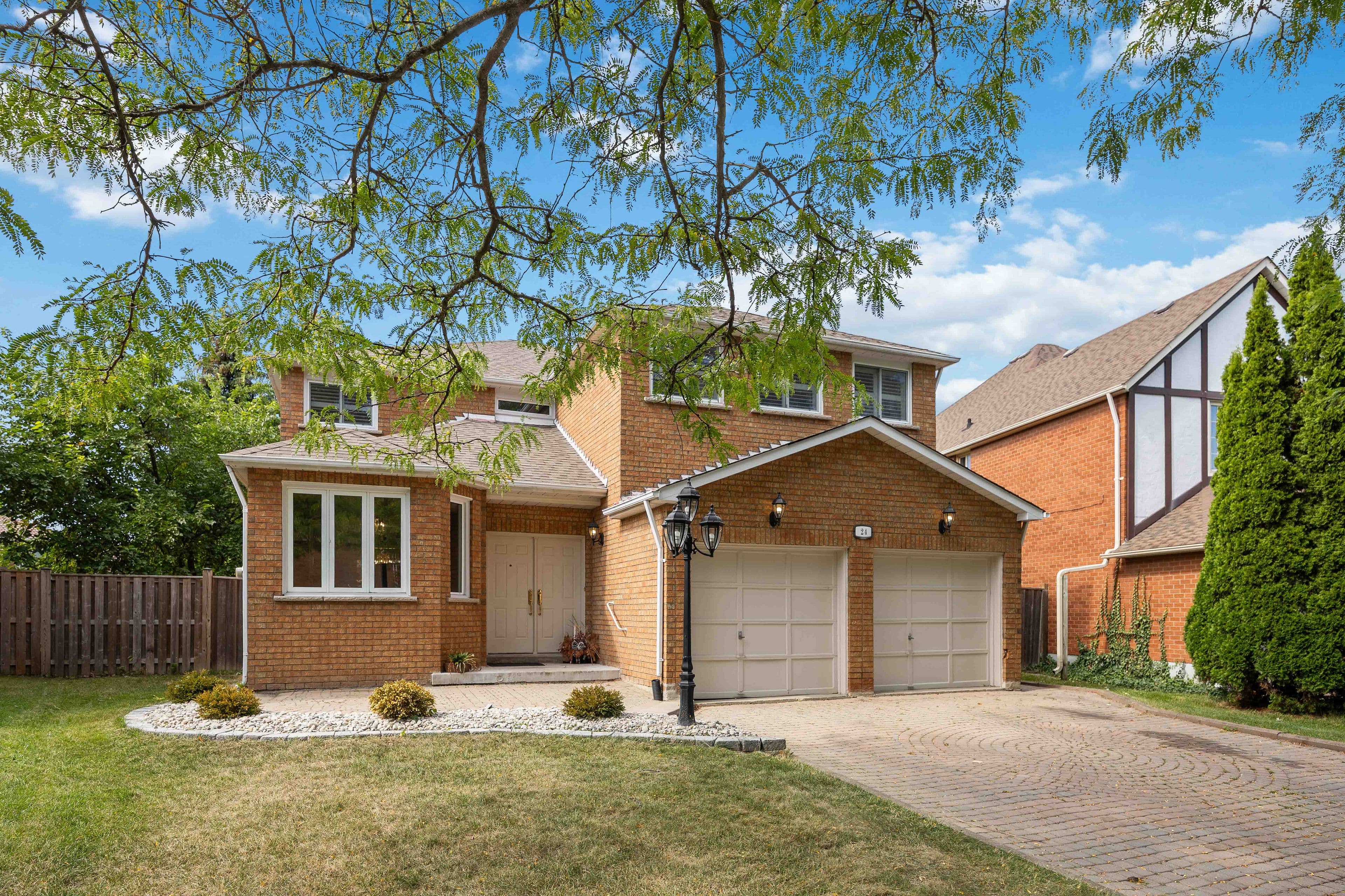 24 Soho Crescent, Markham, ON L3P 7H8