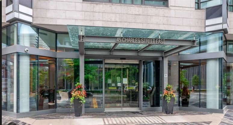 45 CHARLES Street E 2106, Toronto C08, ON M4Y 0B8