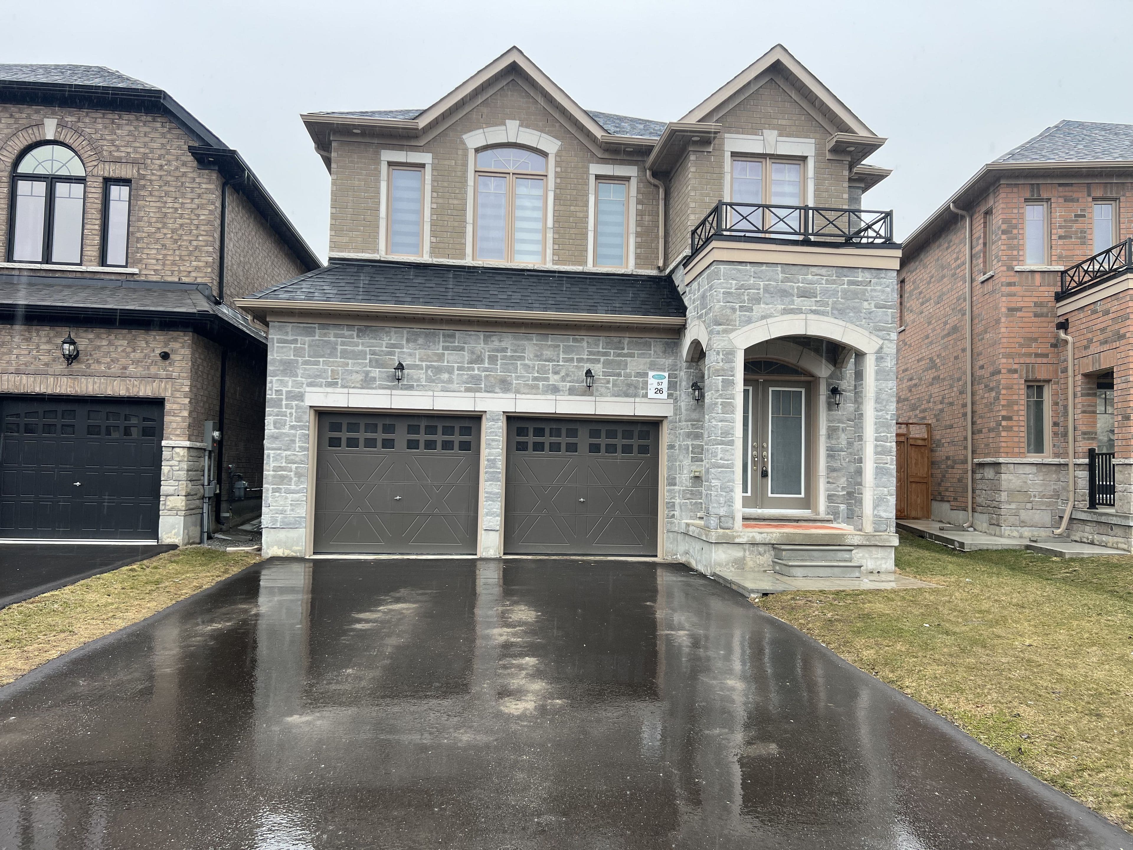 26 Mac Campbell Way, Bradford West Gwillimbury, ON L3Z 4M7