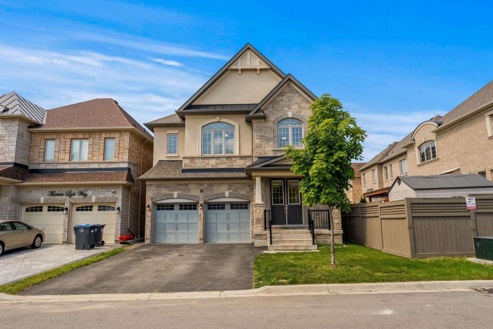 15 Lyle Way, Brampton, ON L6X 5P8