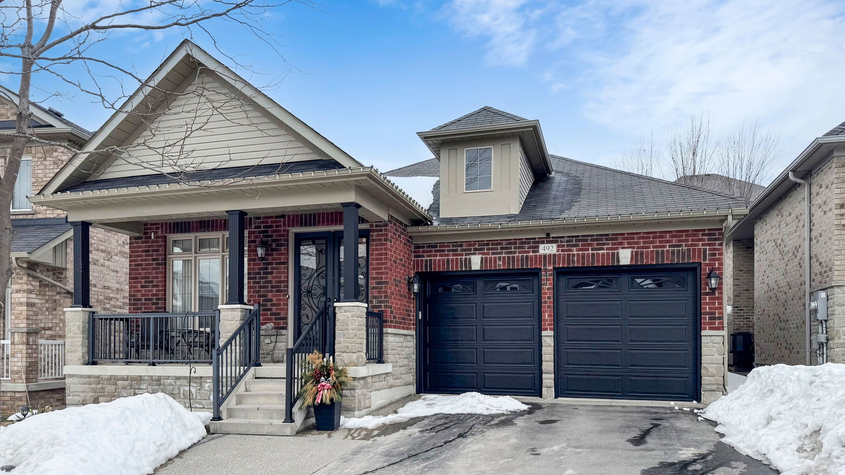 492 Kwapis Boulevard, Newmarket, ON L3X 3K6