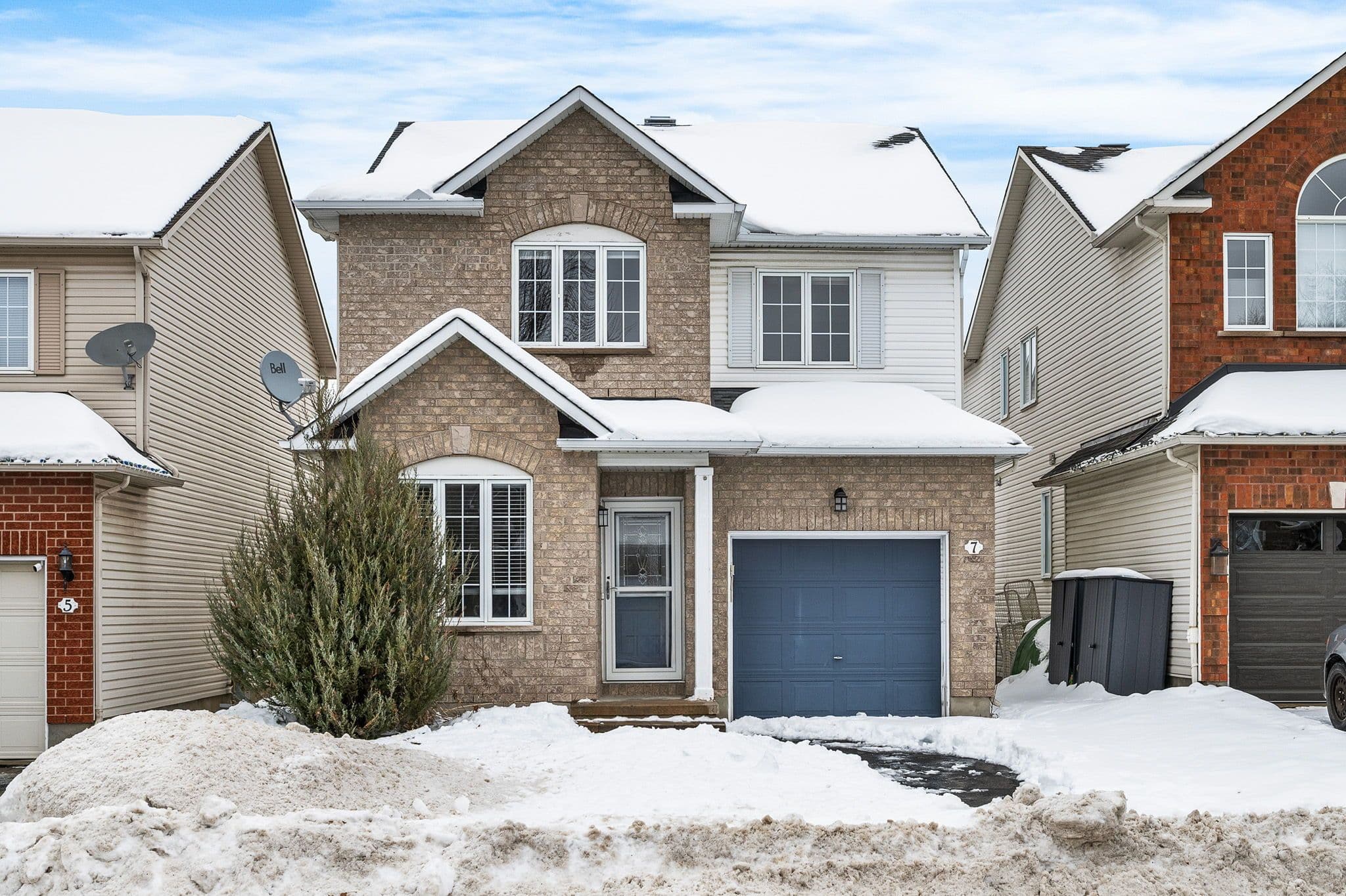 7 SAN MATEO Drive, Barrhaven, ON K2J 5B3