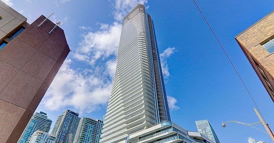 28 Freeland Street 4806, Toronto C08, ON M5E 0E3